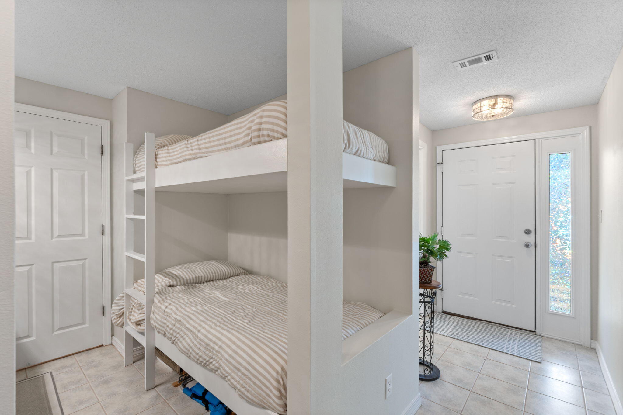 SANDPIPER COVE - Residential