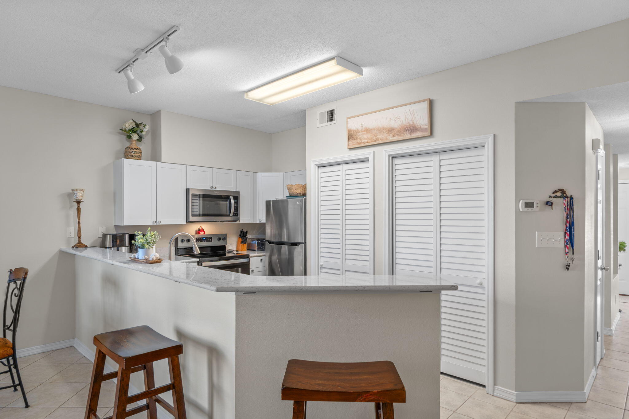 SANDPIPER COVE - Residential