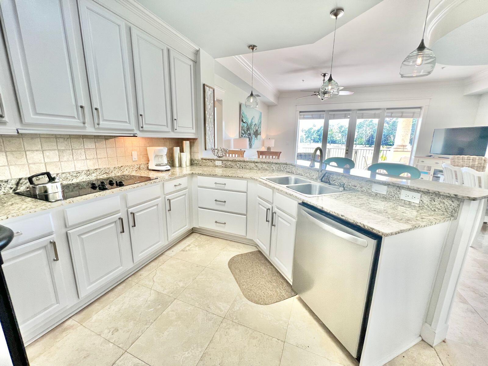 PINE RIDGE VILLAS - Residential