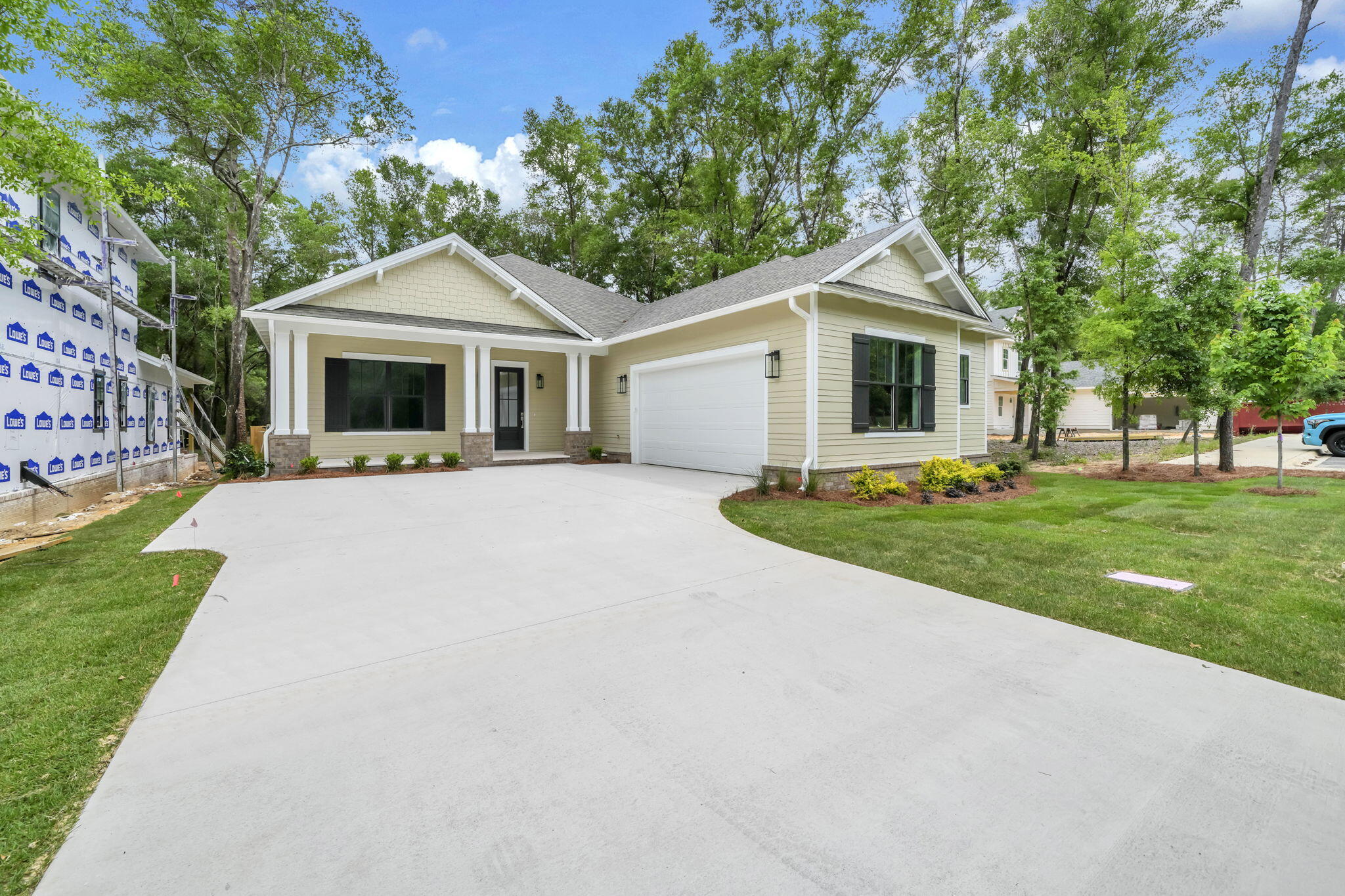 Deer Moss Creek - Residential