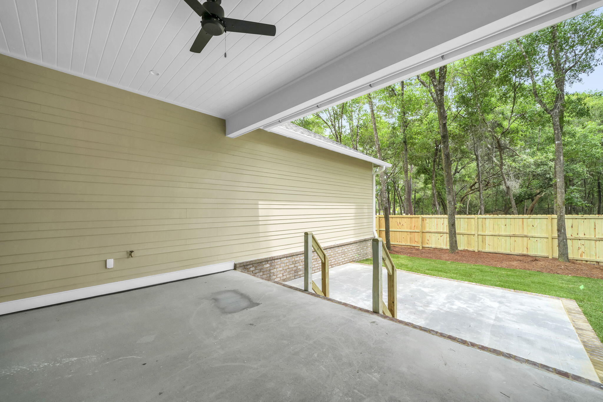 Deer Moss Creek - Residential