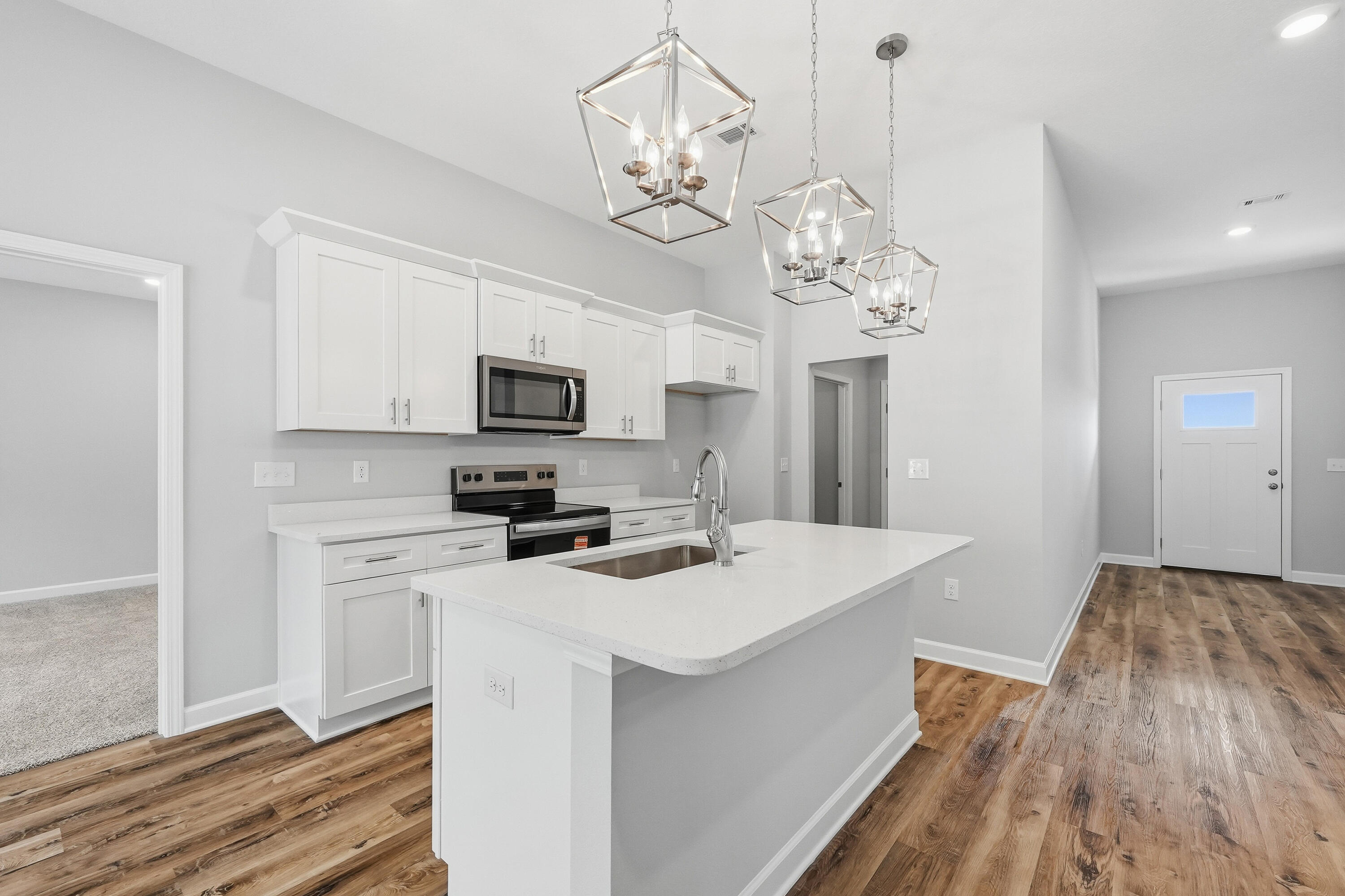 SOUTHERN CHARM - Residential