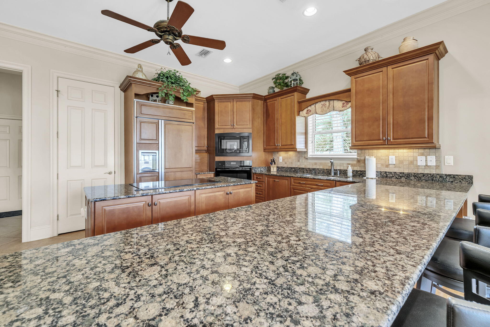 EMERALD BAY PH 1-B - Residential