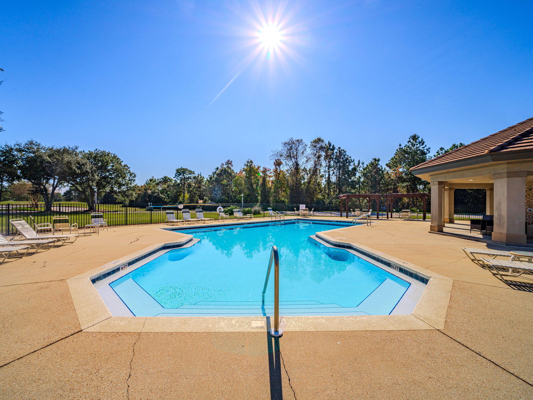 EMERALD BAY PH 1-B - Residential