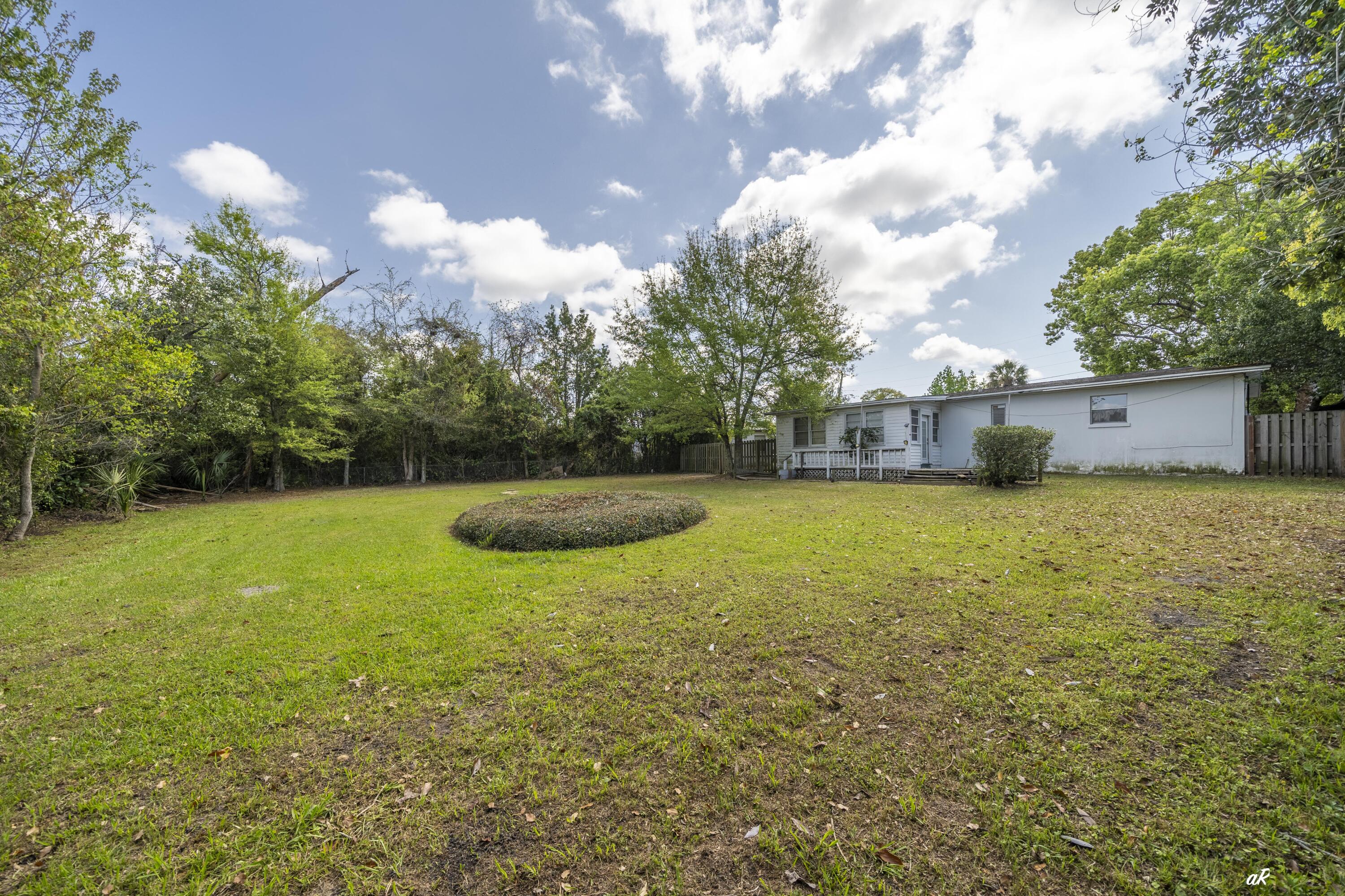 EDGEWOOD - Residential