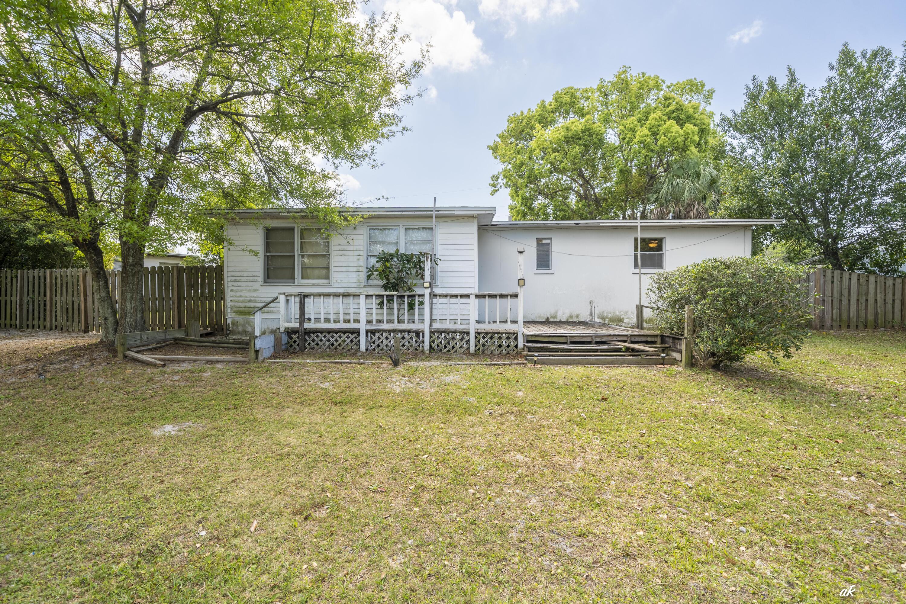 EDGEWOOD - Residential