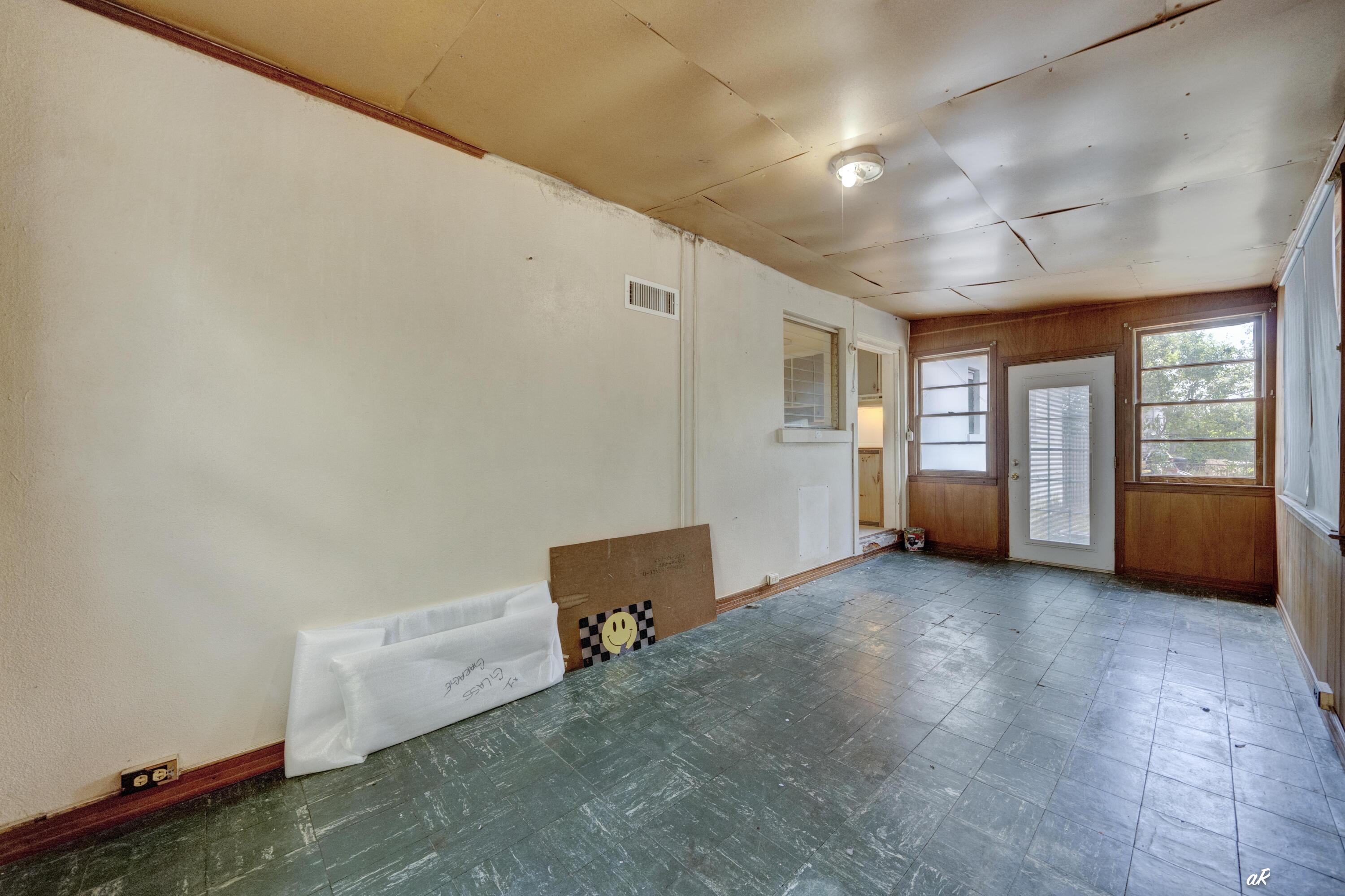 EDGEWOOD - Residential