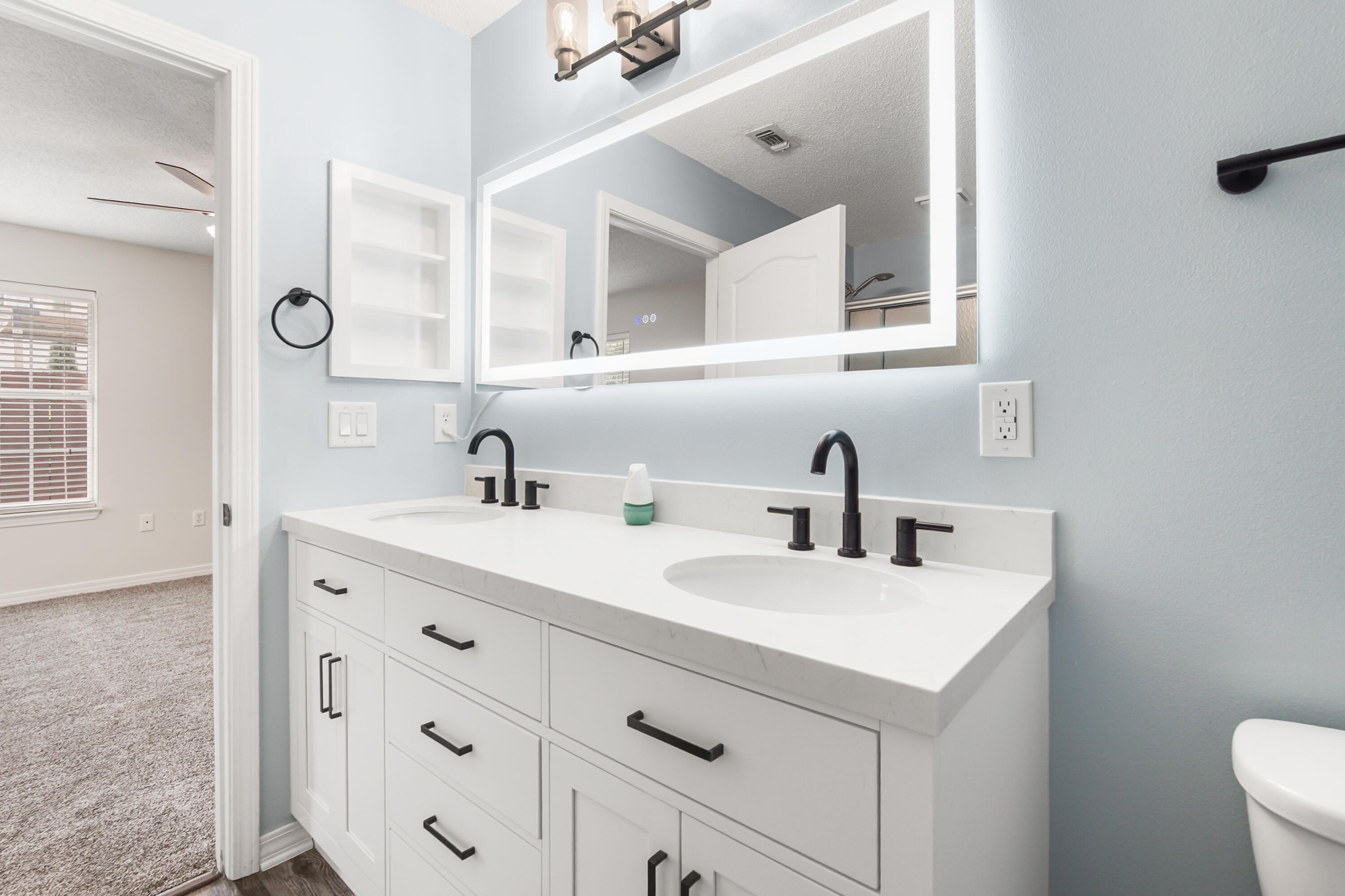 EMERALD LAKES PH 3 - Residential