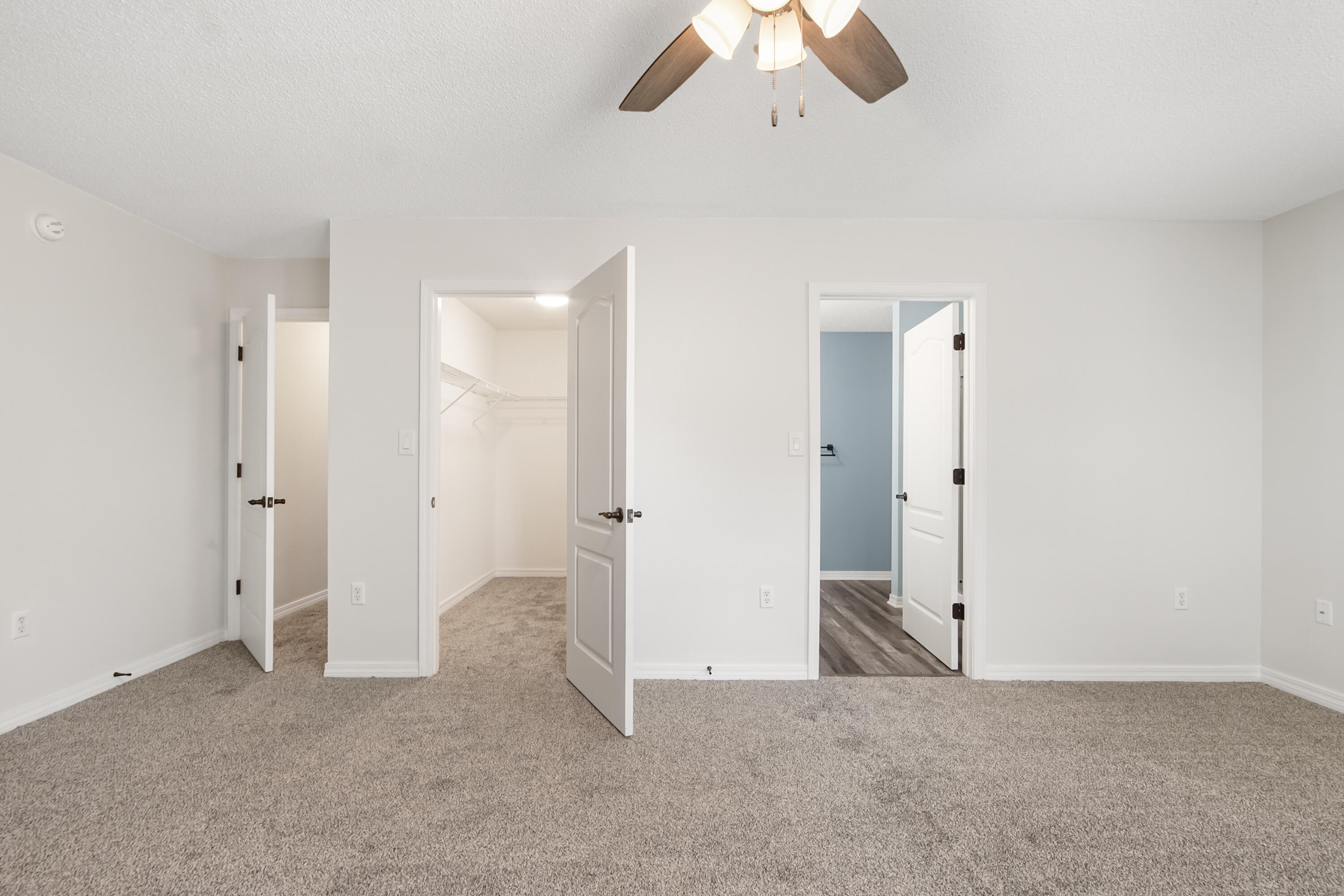 EMERALD LAKES PH 3 - Residential