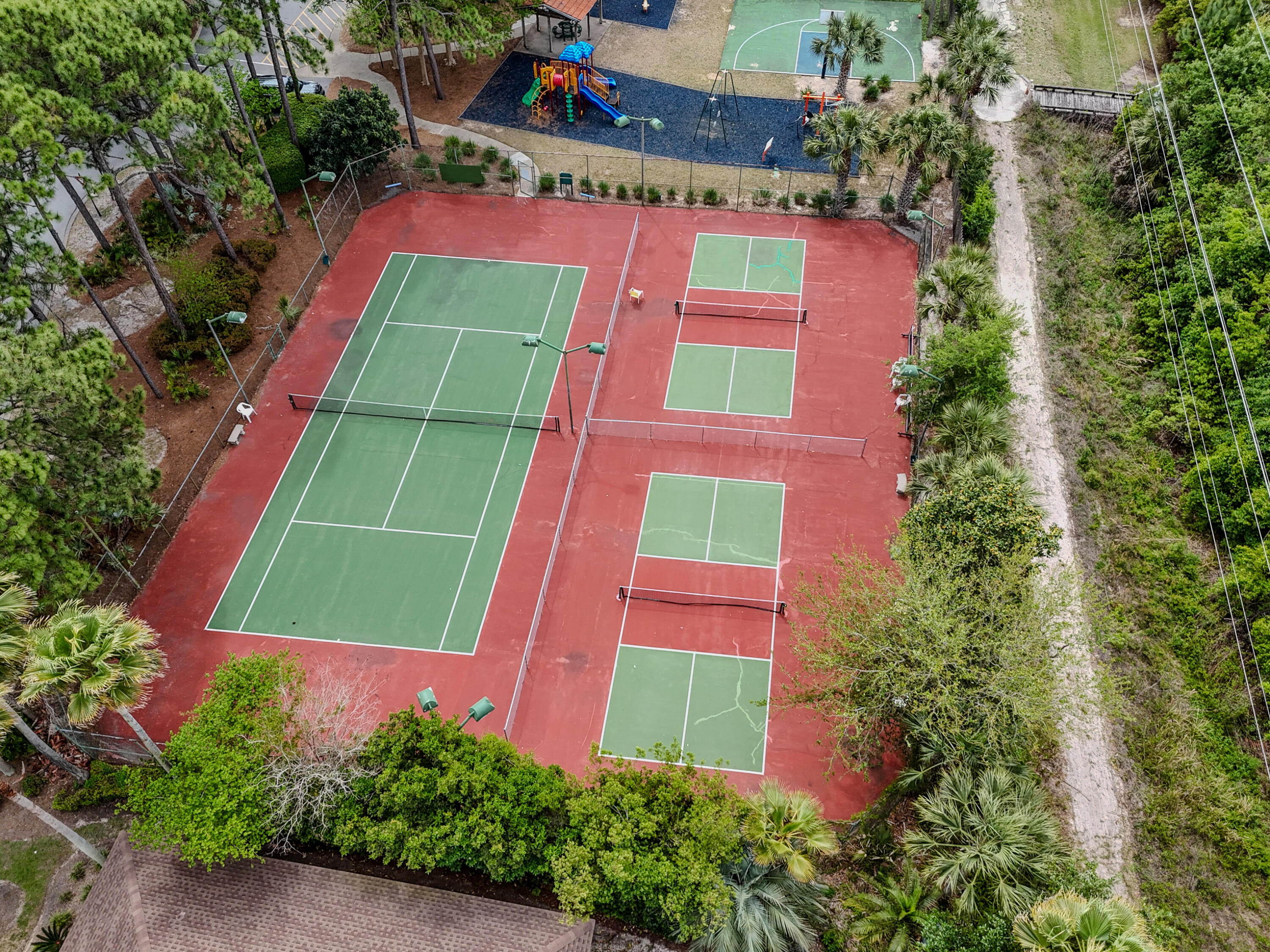 EMERALD LAKES PH 3 - Residential