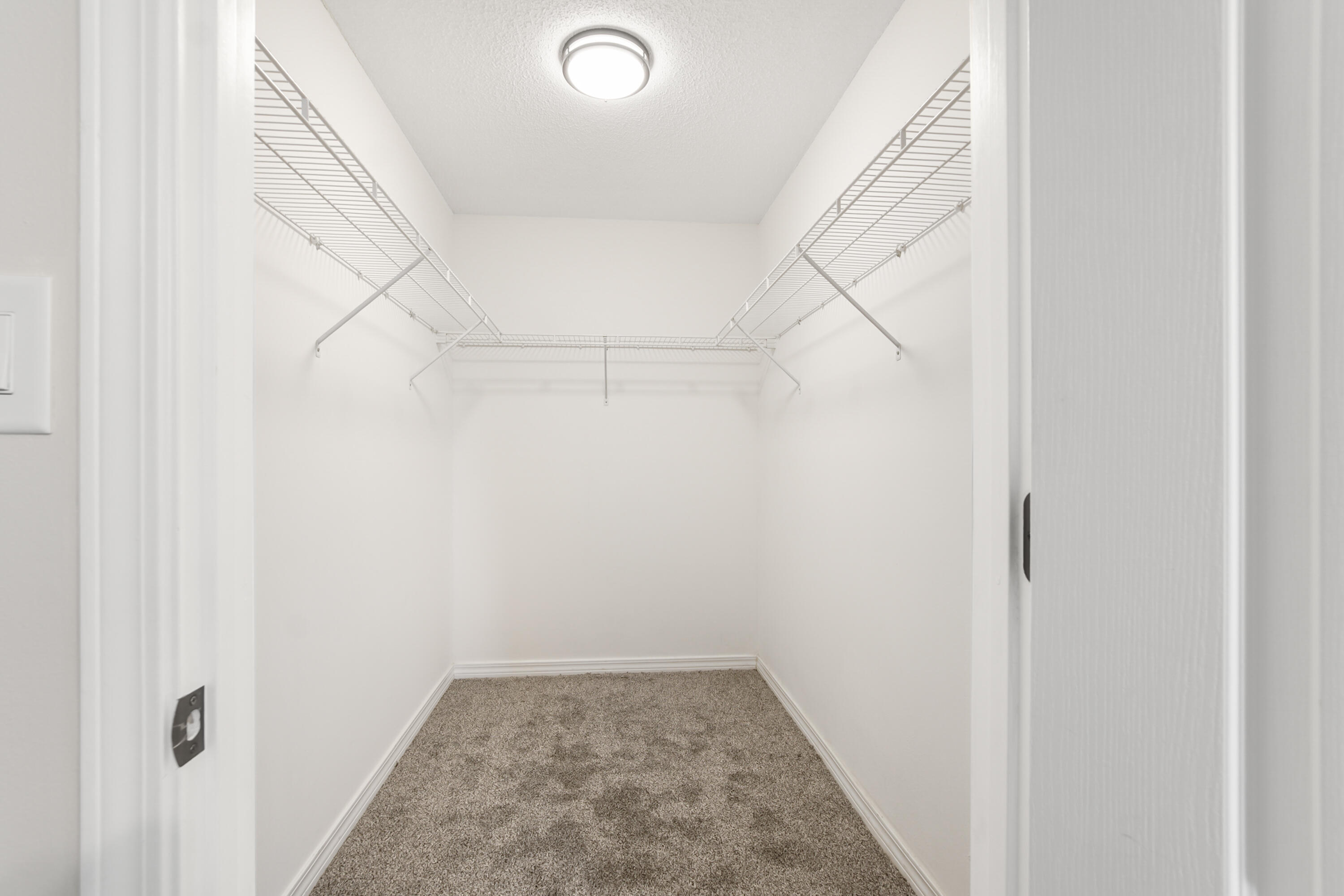 EMERALD LAKES PH 3 - Residential