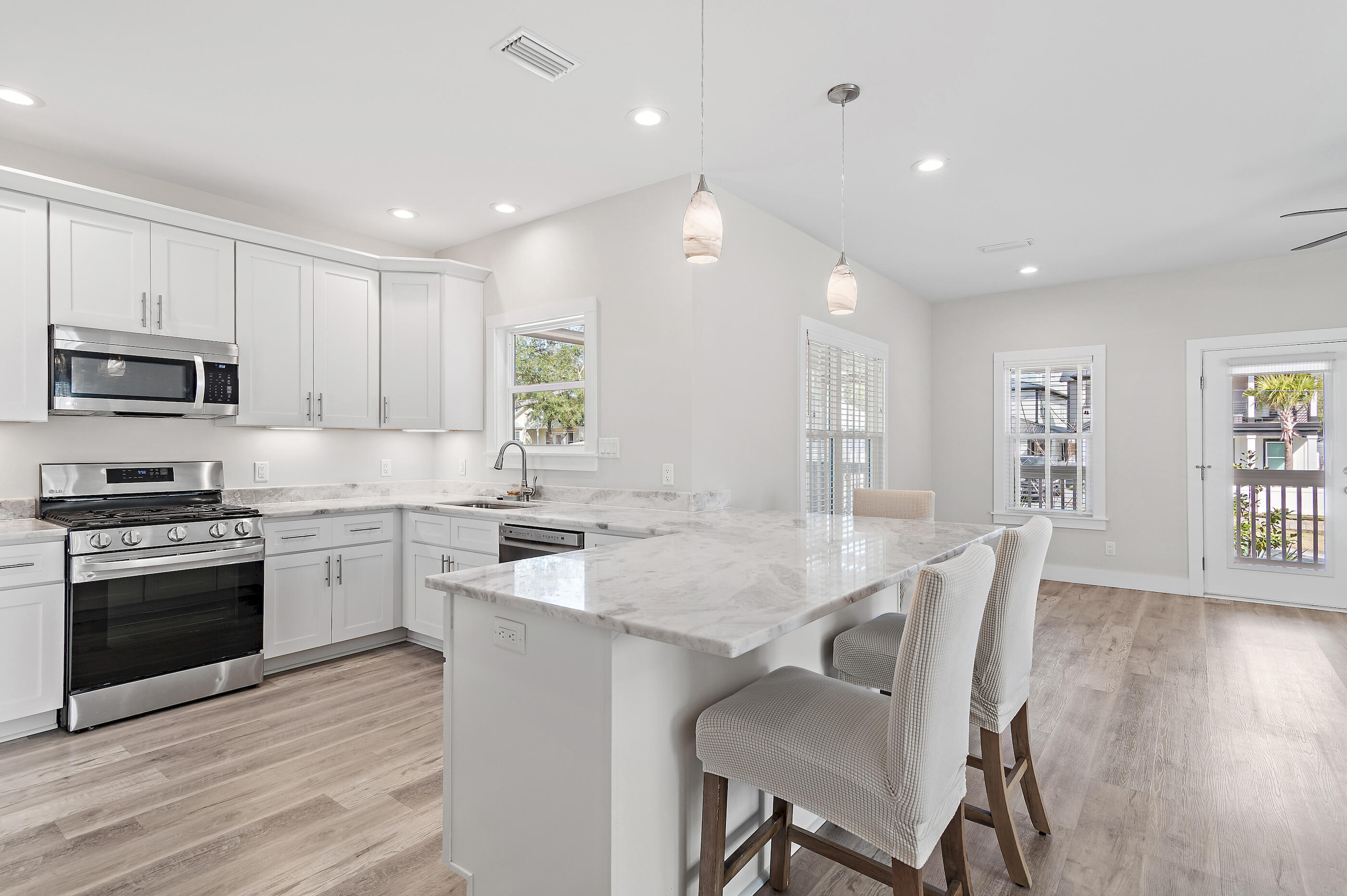 GULFVIEW HEIGHTS 1ST ADDN - Residential