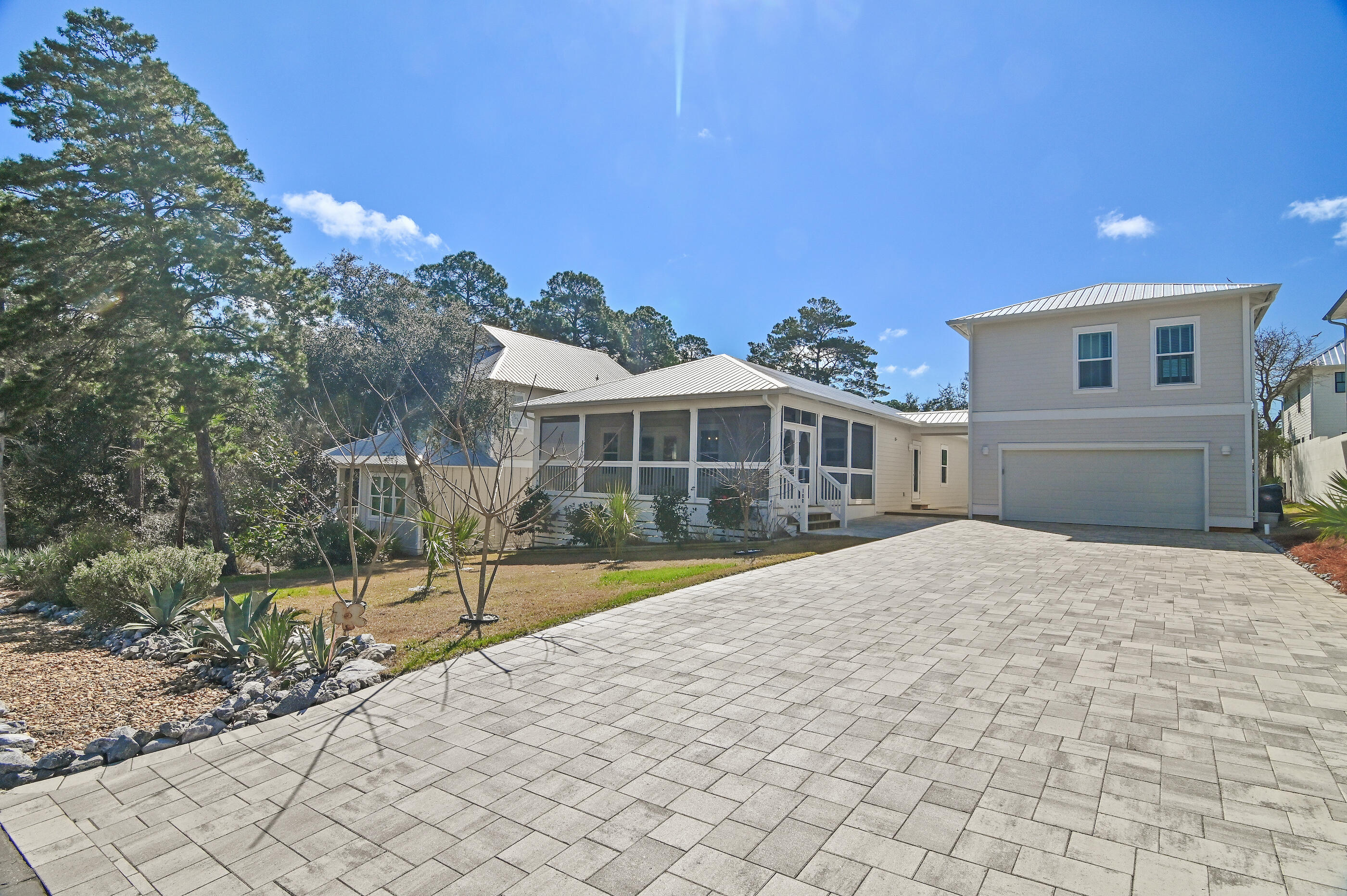 GULFVIEW HEIGHTS 1ST ADDN - Residential