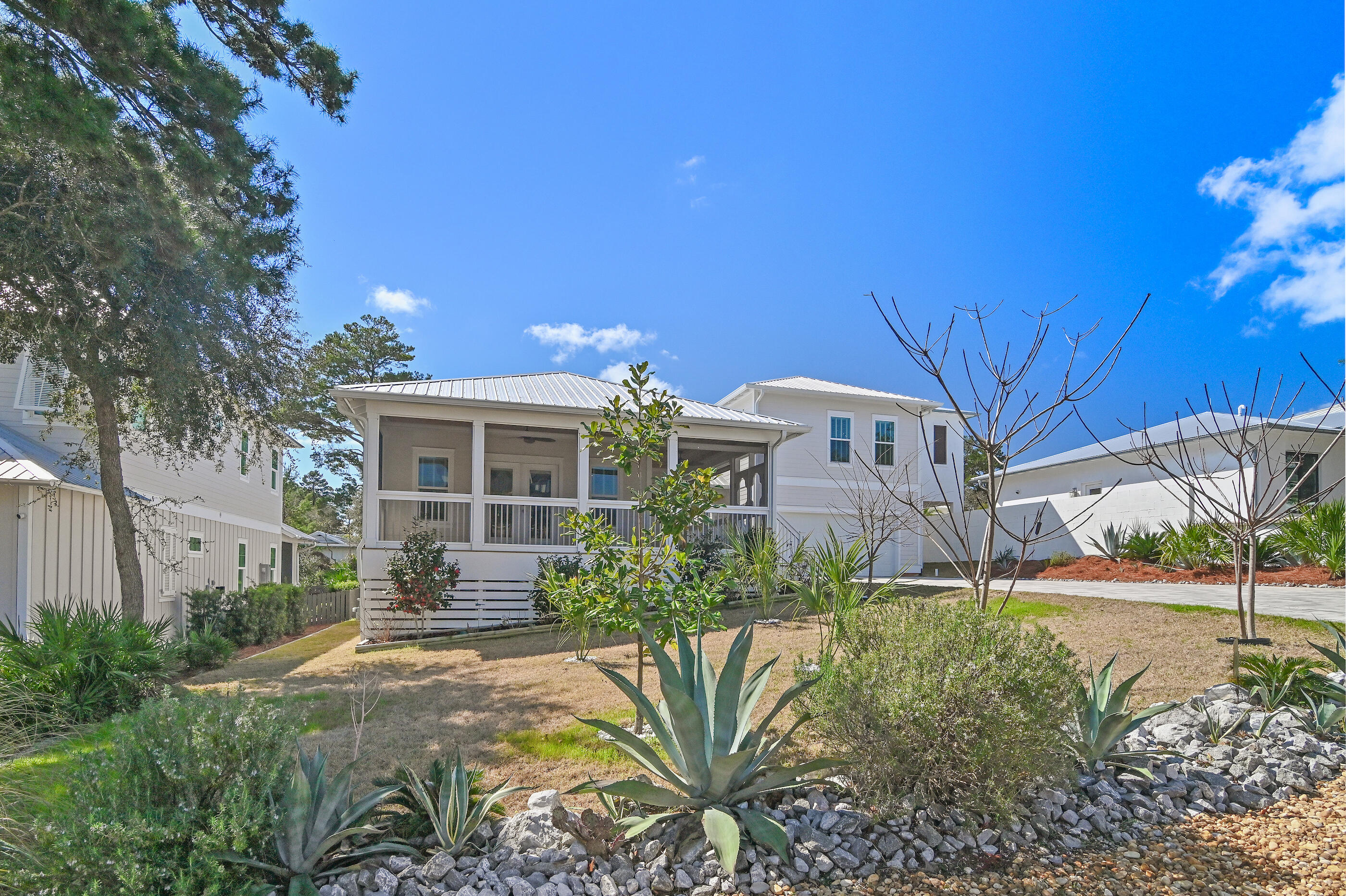 GULFVIEW HEIGHTS 1ST ADDN - Residential