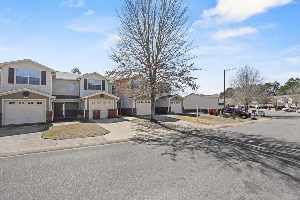 EAGLES LANDING S/D - Residential Lease