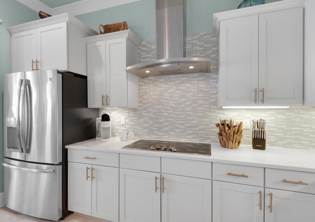 BY THE SEA - Residential