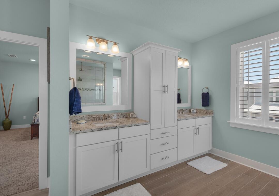 BY THE SEA - Residential