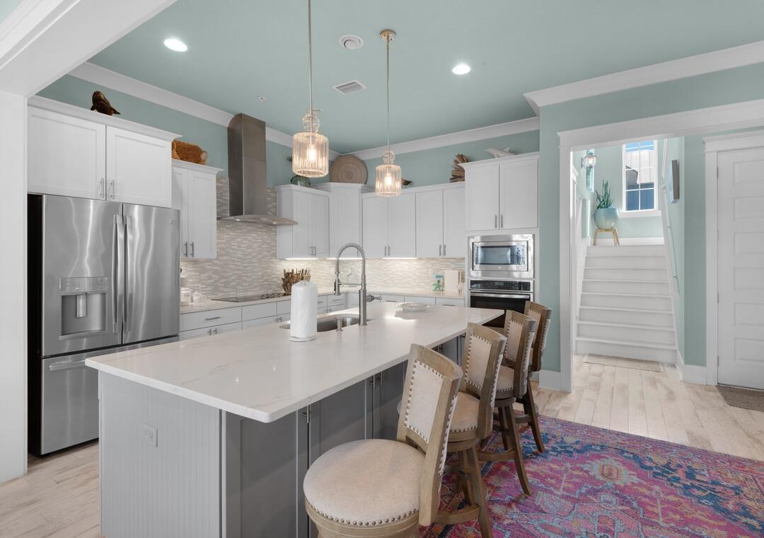 BY THE SEA - Residential