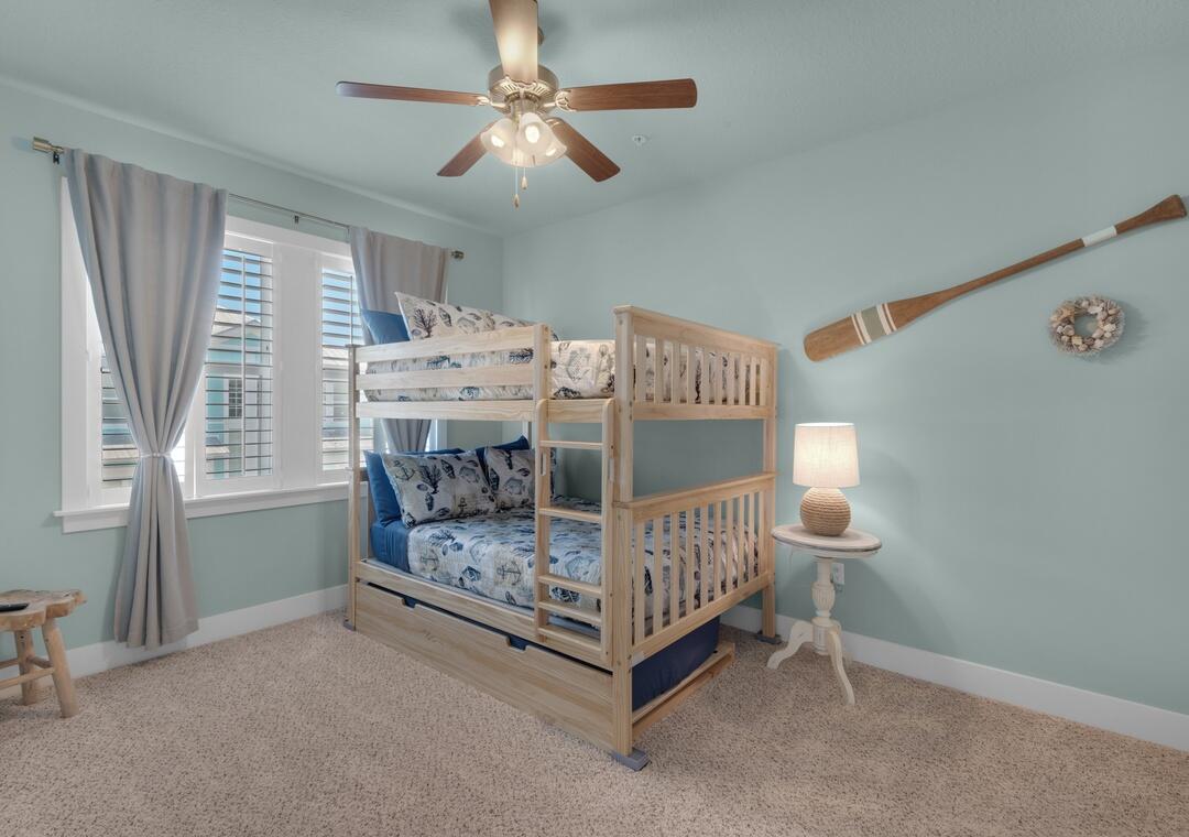 BY THE SEA - Residential