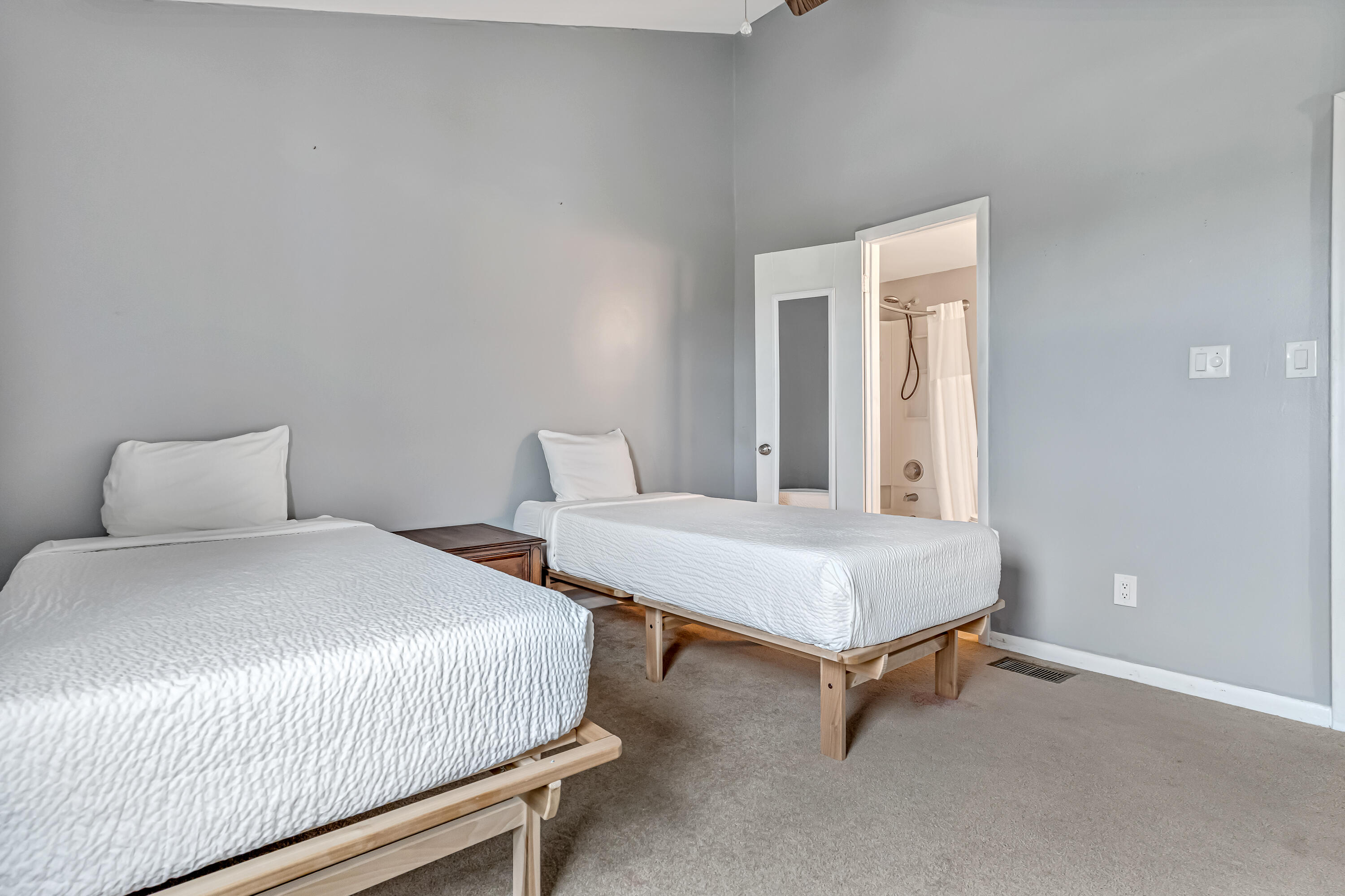 COMMODORES LANDING I - Residential