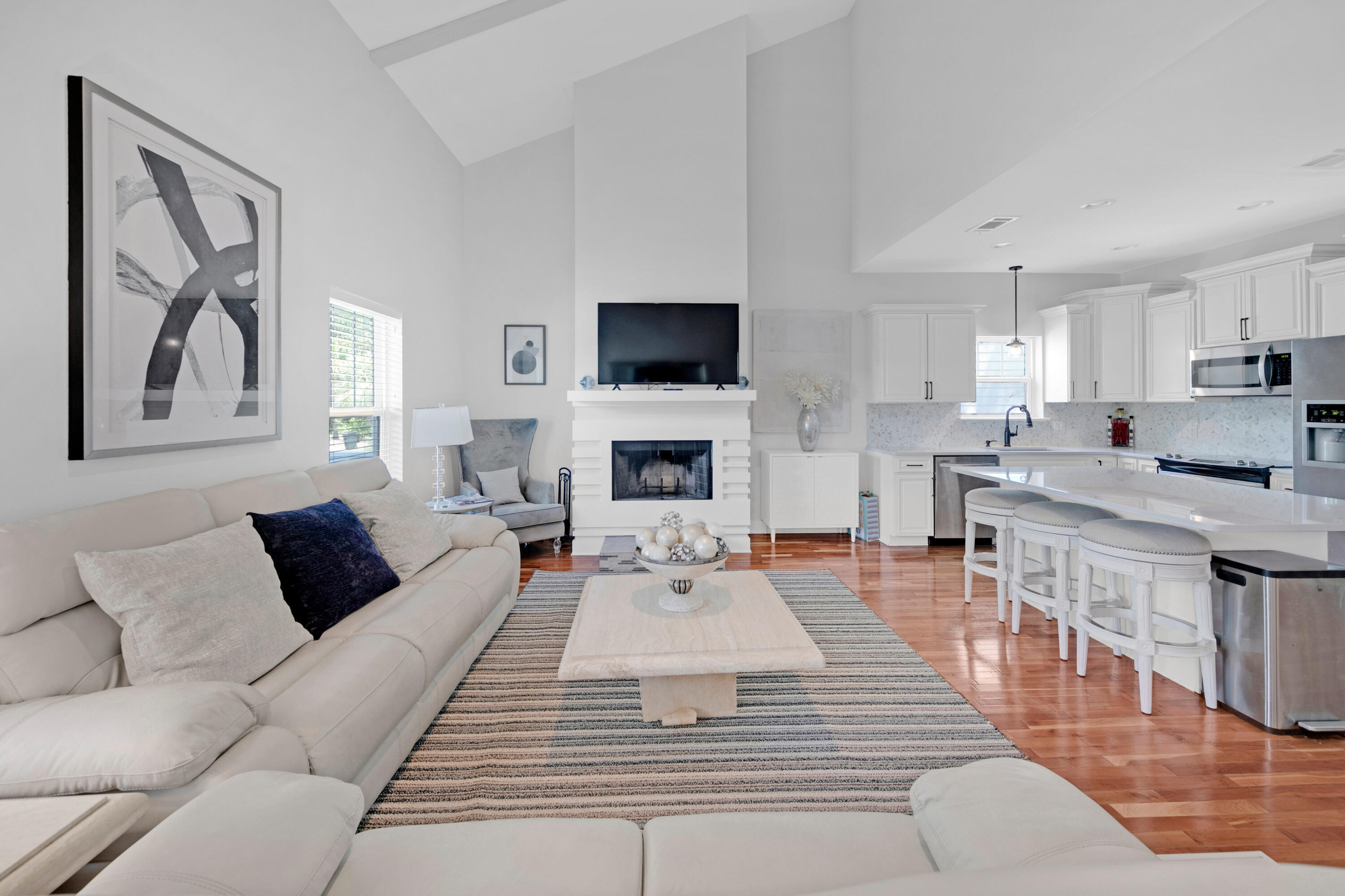 HIDDEN GROVE - Residential