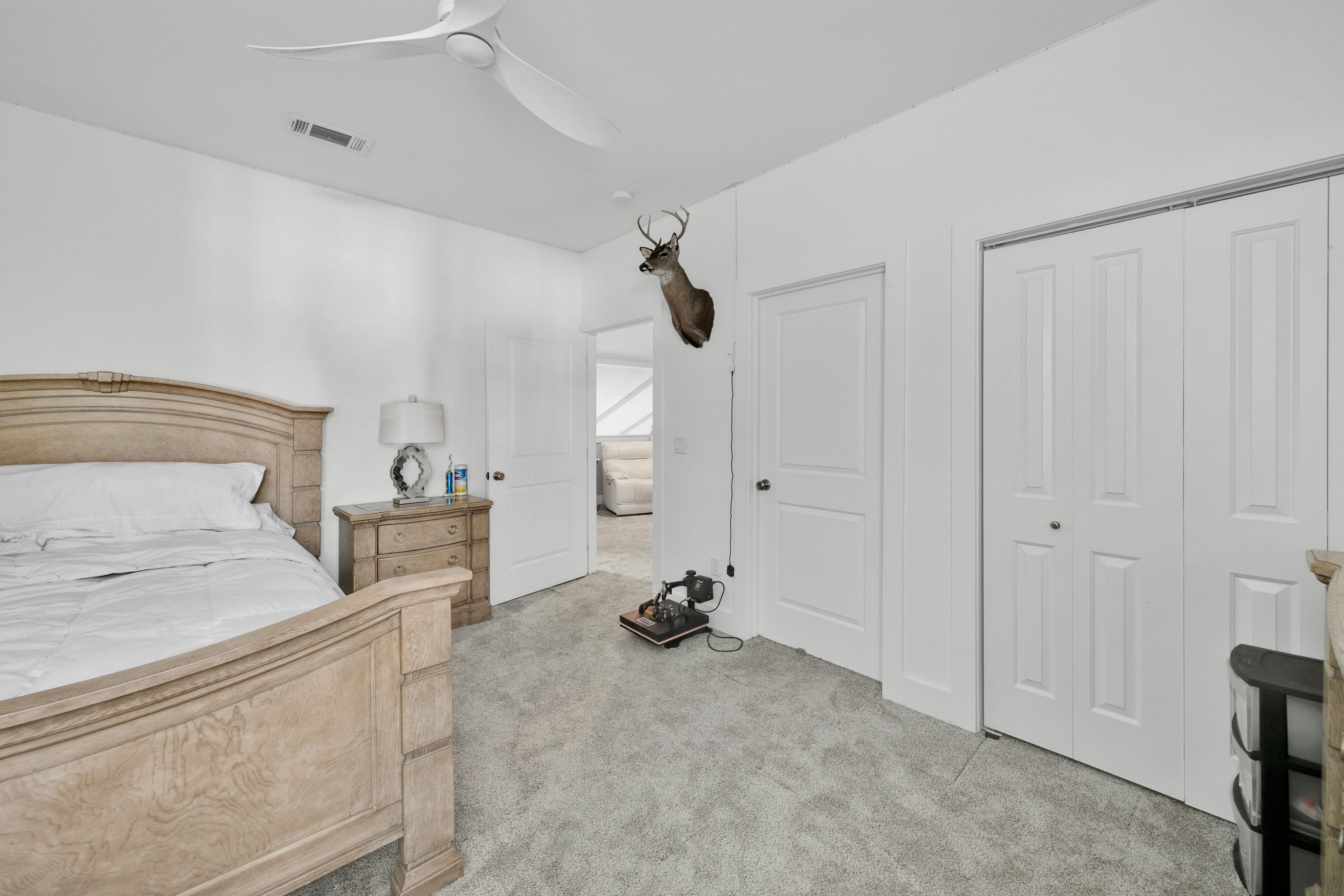 HIDDEN GROVE - Residential