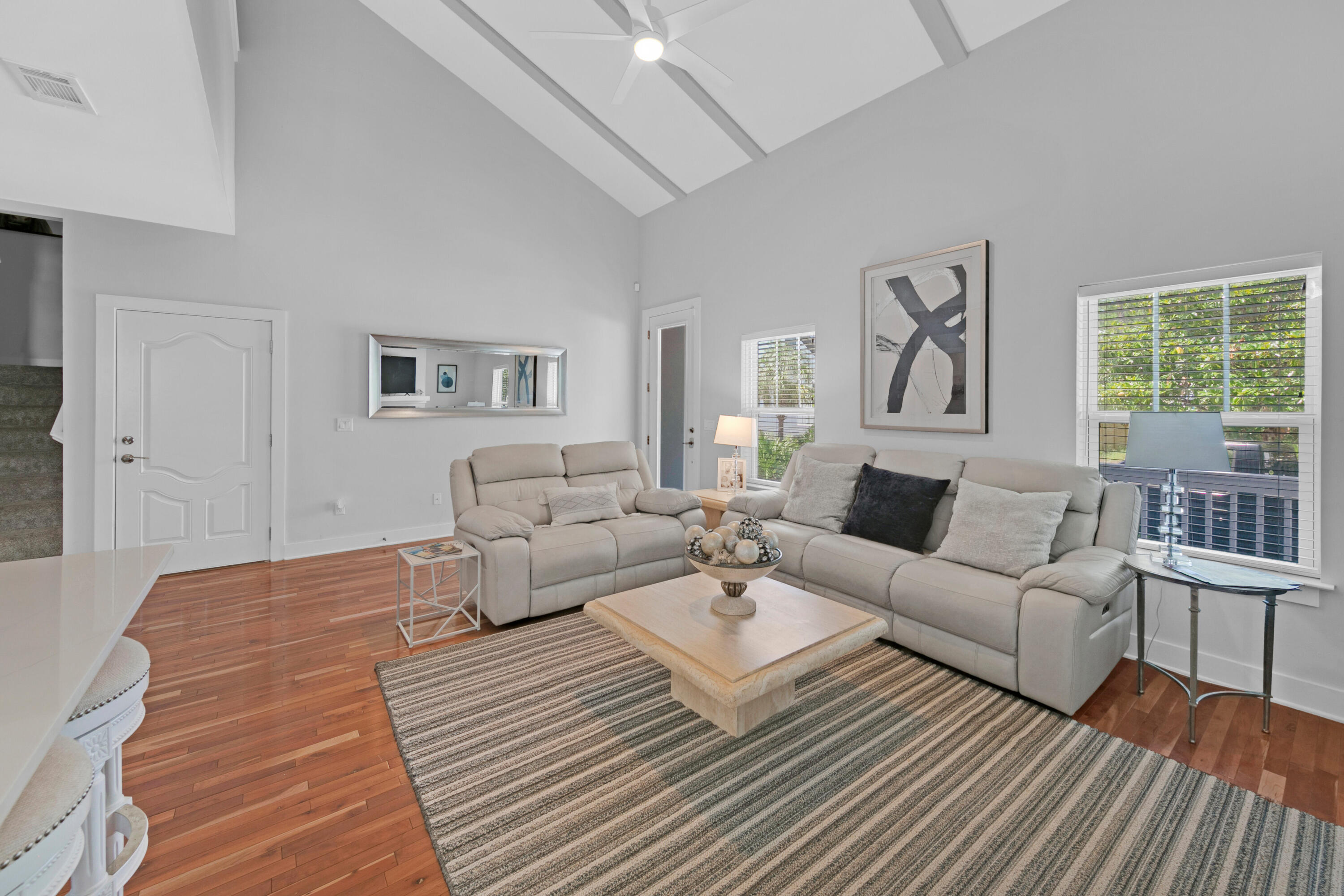 HIDDEN GROVE - Residential