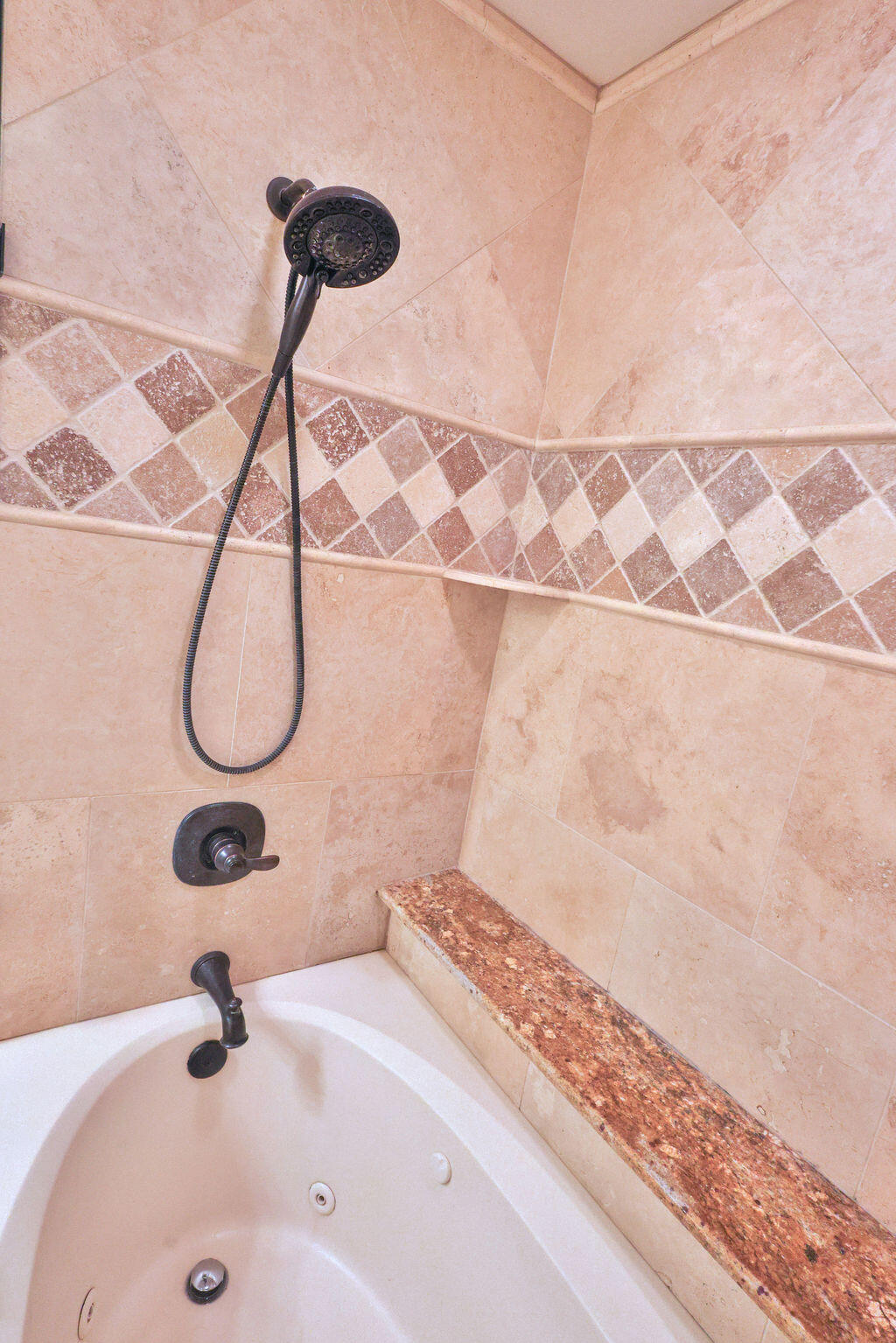 VILLA RUSS PARK S/D LOT 30 BLK 3 - Residential