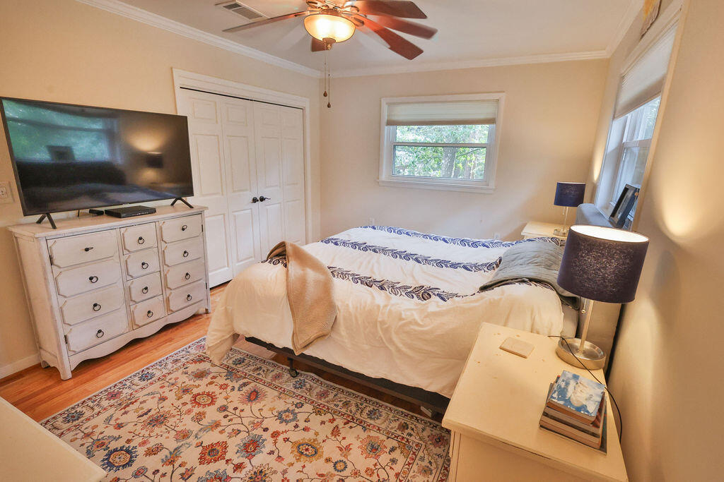 VILLA RUSS PARK S/D LOT 30 BLK 3 - Residential