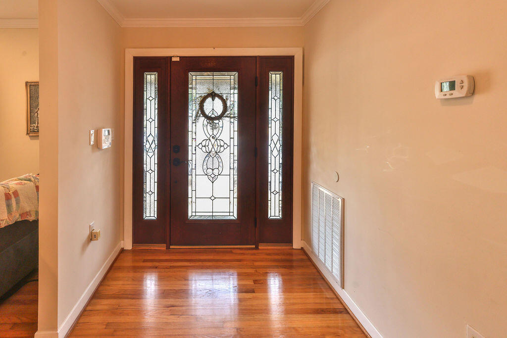 VILLA RUSS PARK S/D LOT 30 BLK 3 - Residential