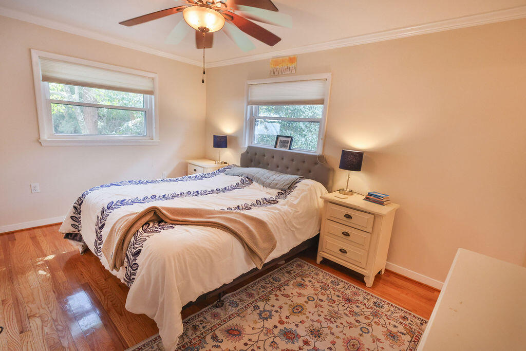 VILLA RUSS PARK S/D LOT 30 BLK 3 - Residential