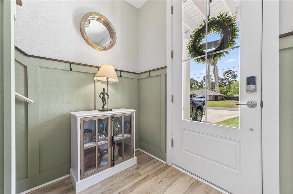 HOLLEY BY THE SEA - Residential