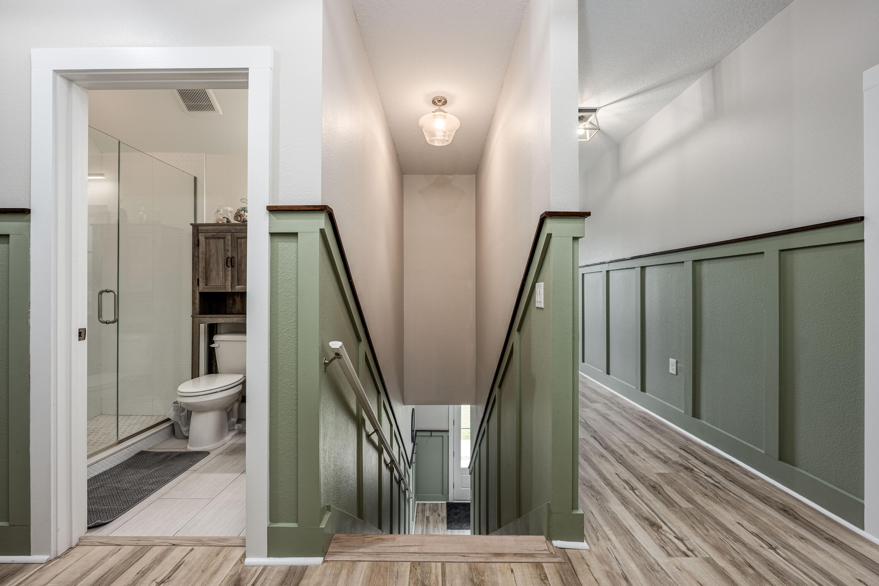 HOLLEY BY THE SEA - Residential