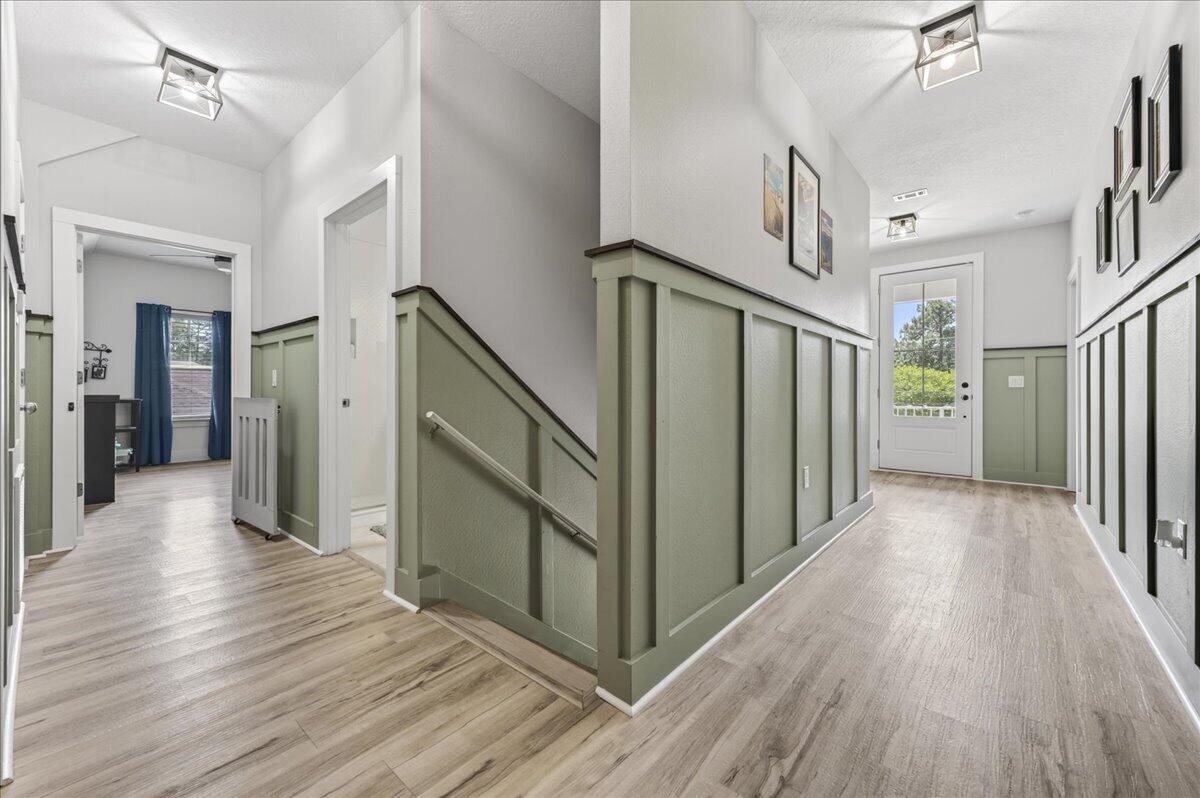 HOLLEY BY THE SEA - Residential