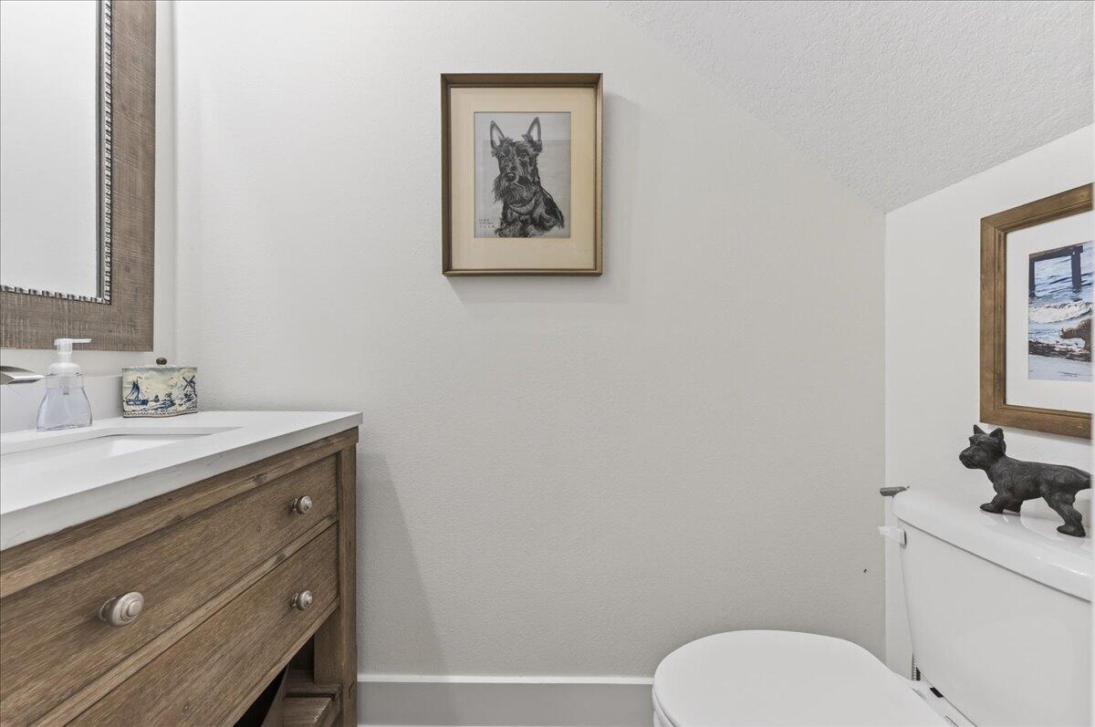 HOLLEY BY THE SEA - Residential