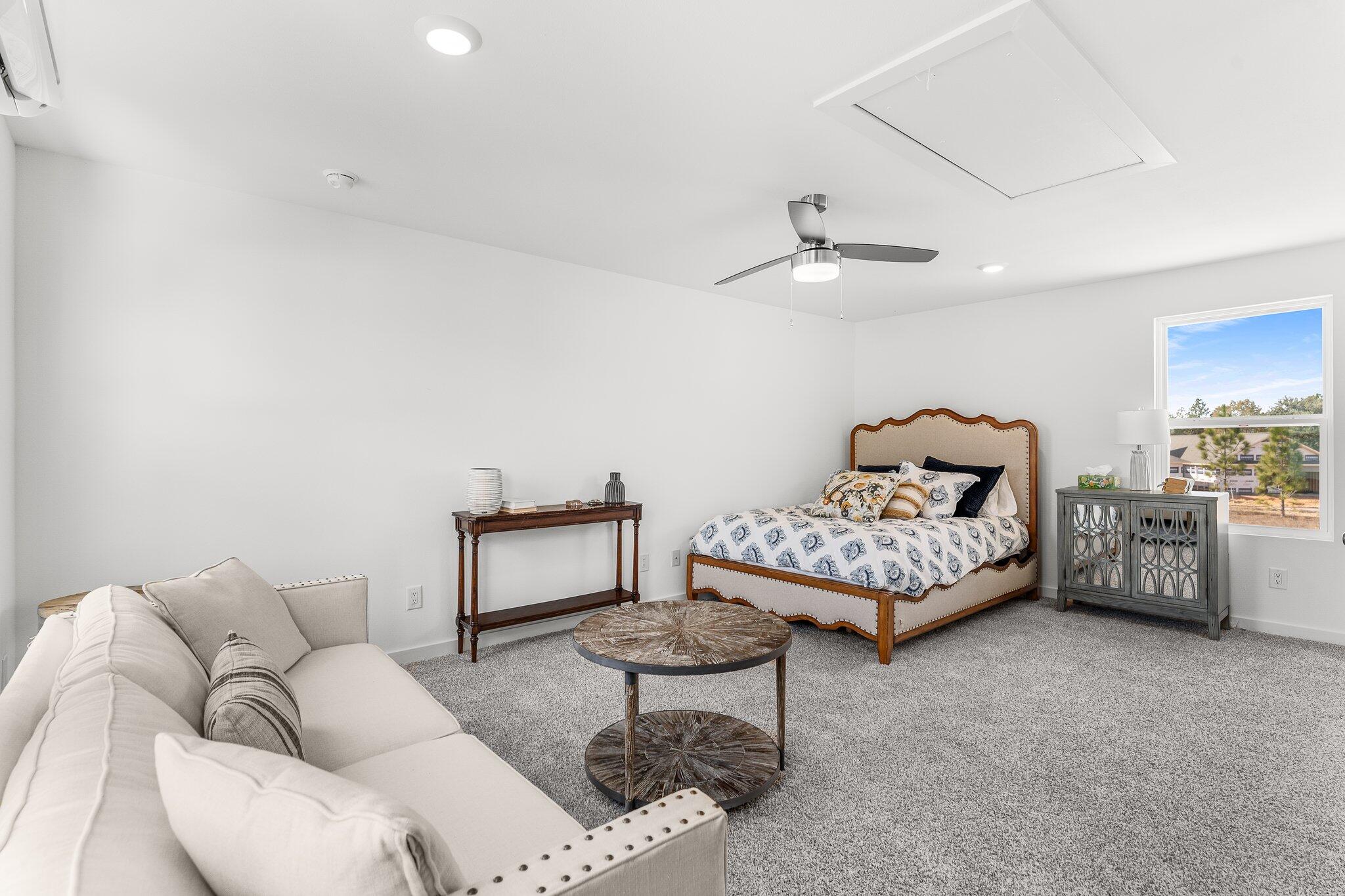 OWL'S HEAD - Residential Lease