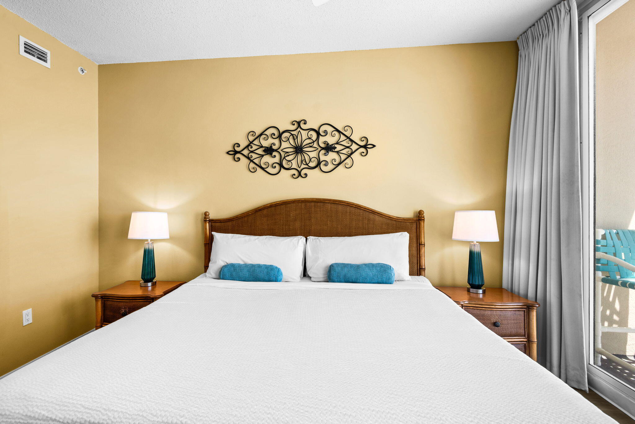SUMMERWIND CONDOS - Residential