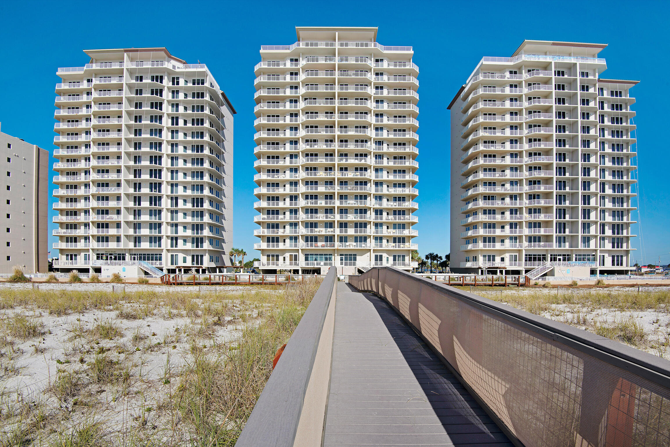 SUMMERWIND CONDOS - Residential
