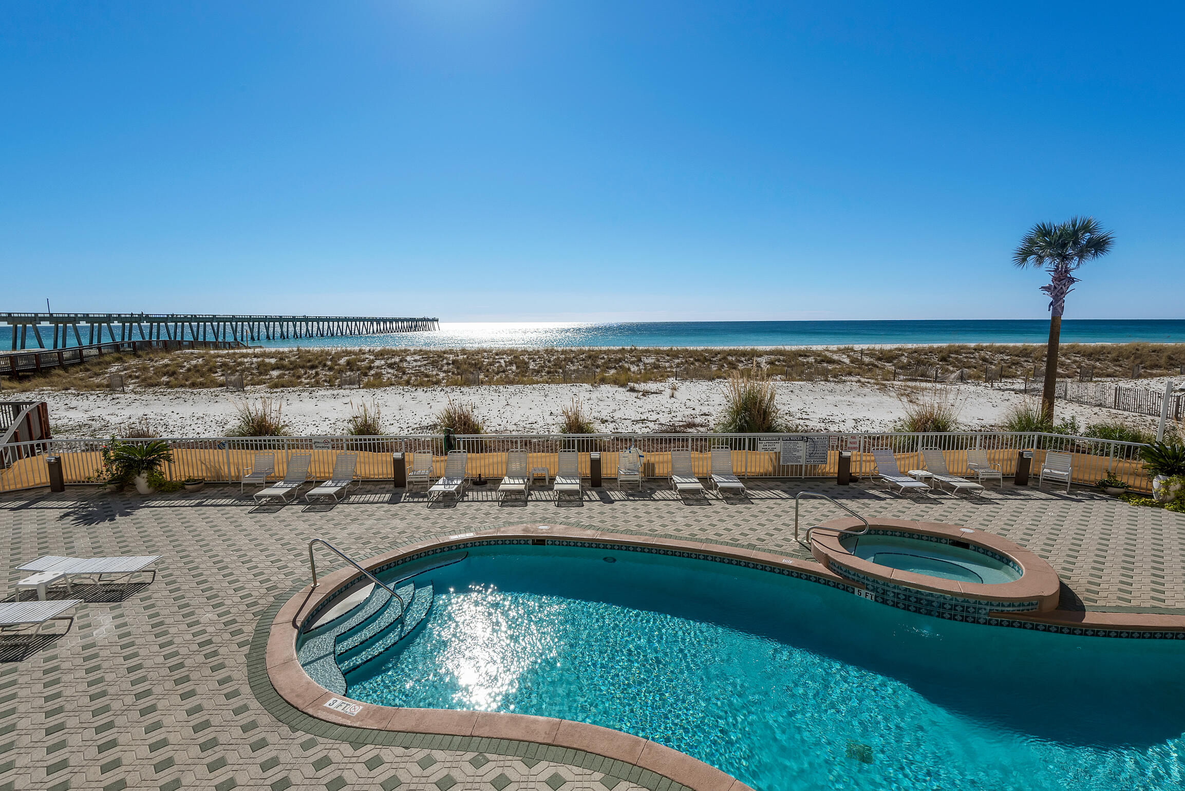 SUMMERWIND CONDOS - Residential