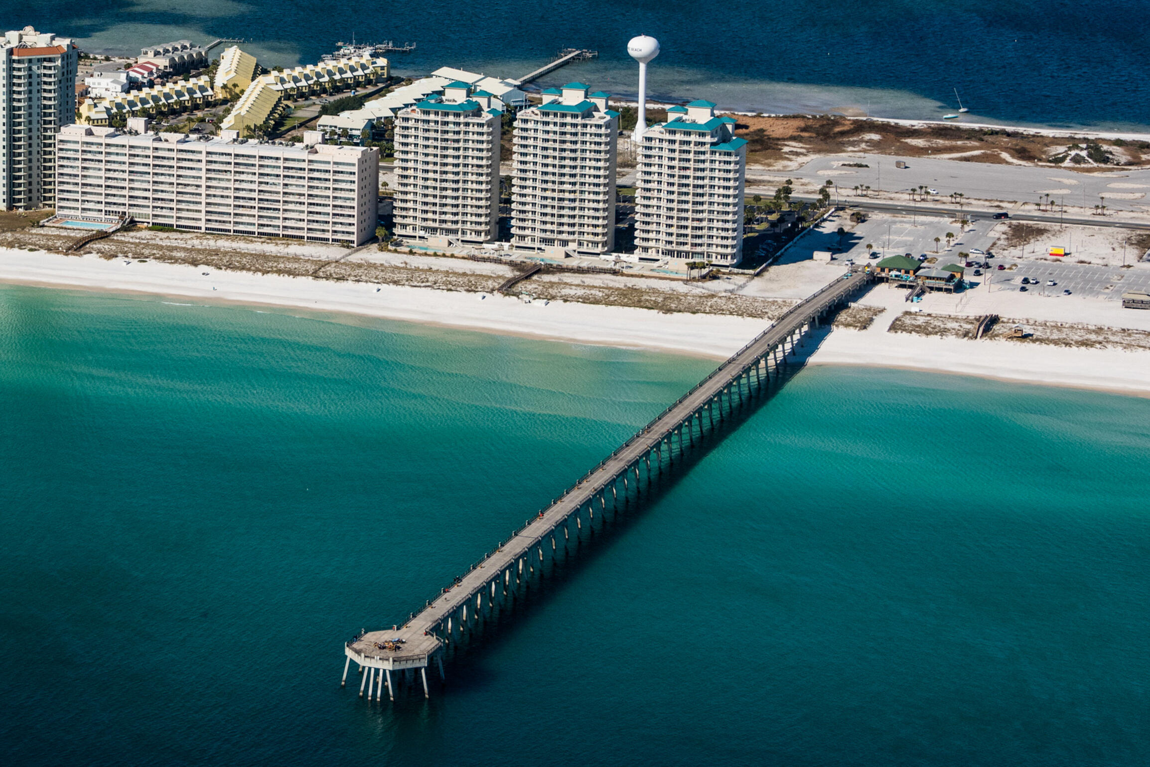 SUMMERWIND CONDOS - Residential