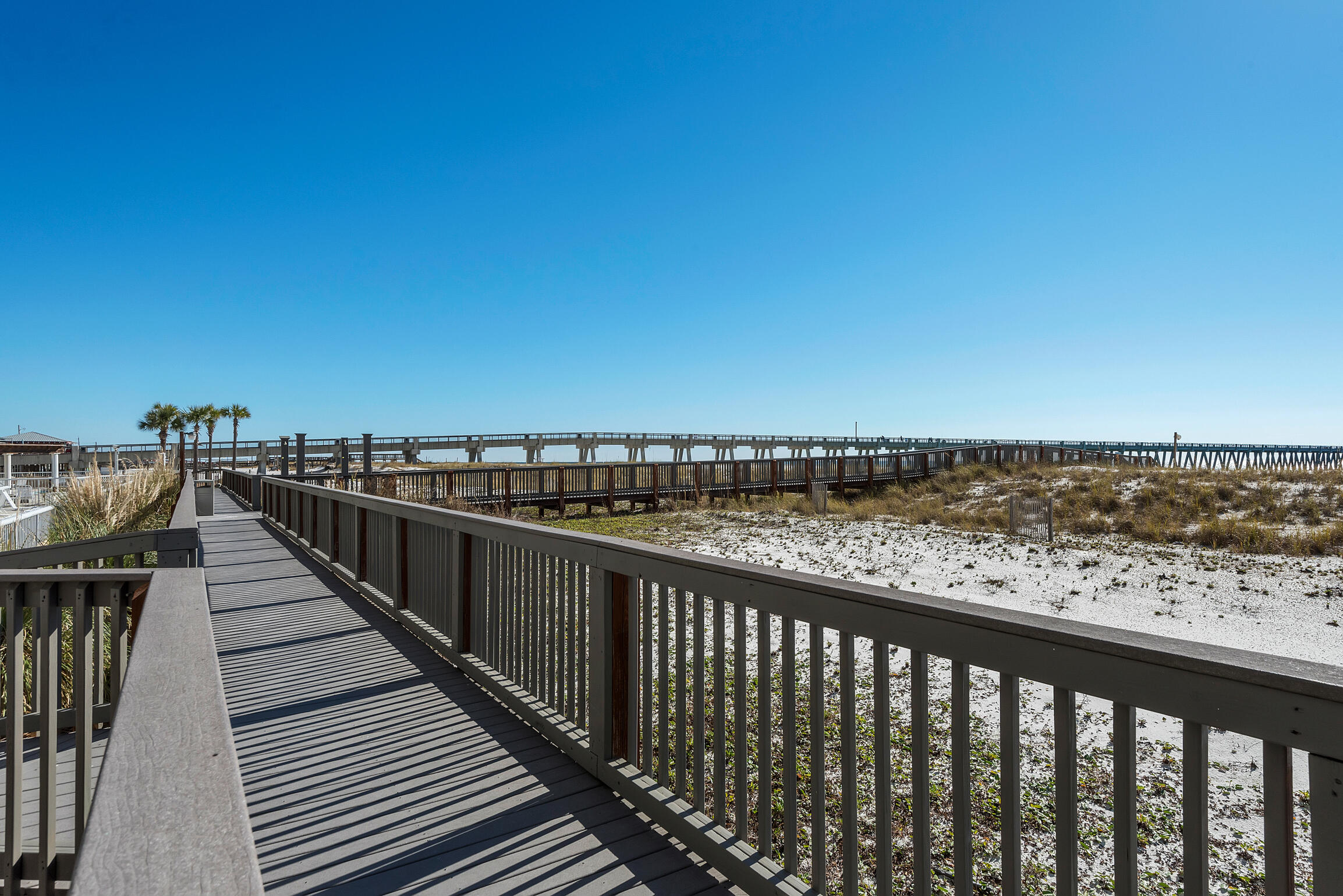 SUMMERWIND CONDOS - Residential
