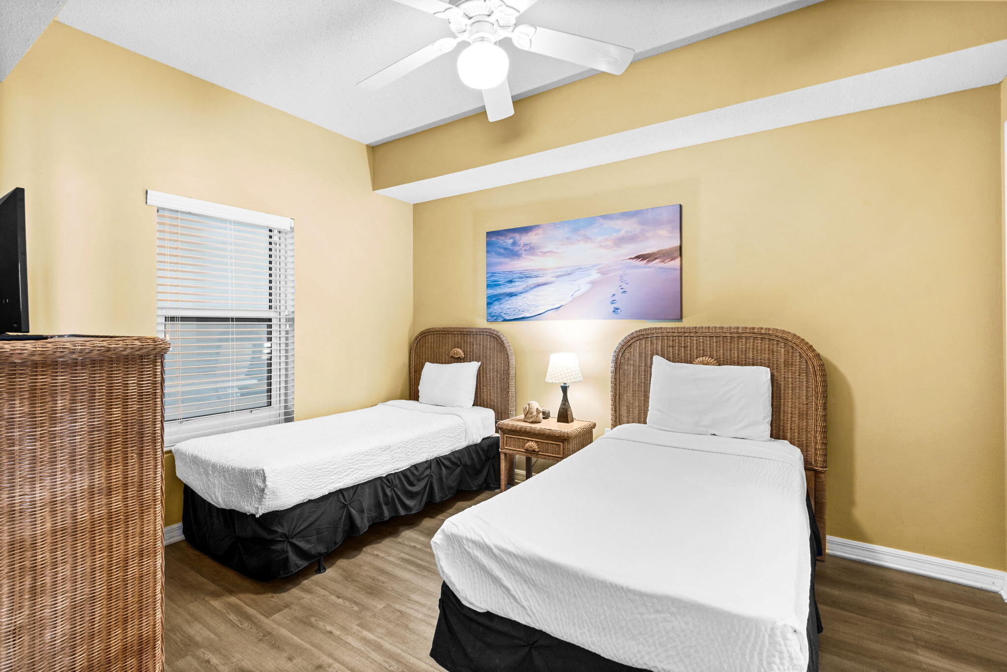 SUMMERWIND CONDOS - Residential