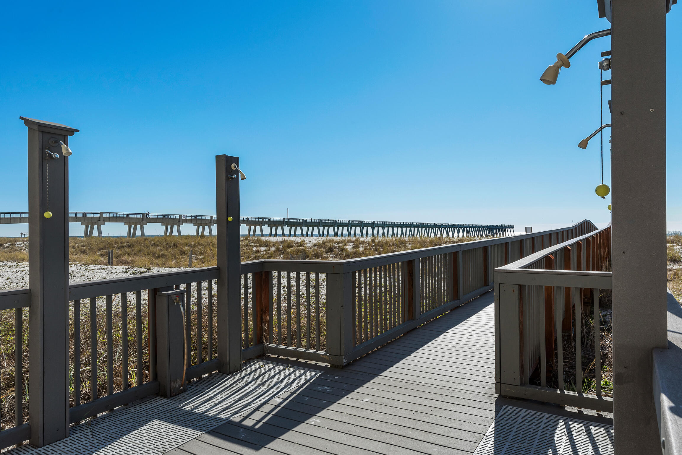 SUMMERWIND CONDOS - Residential