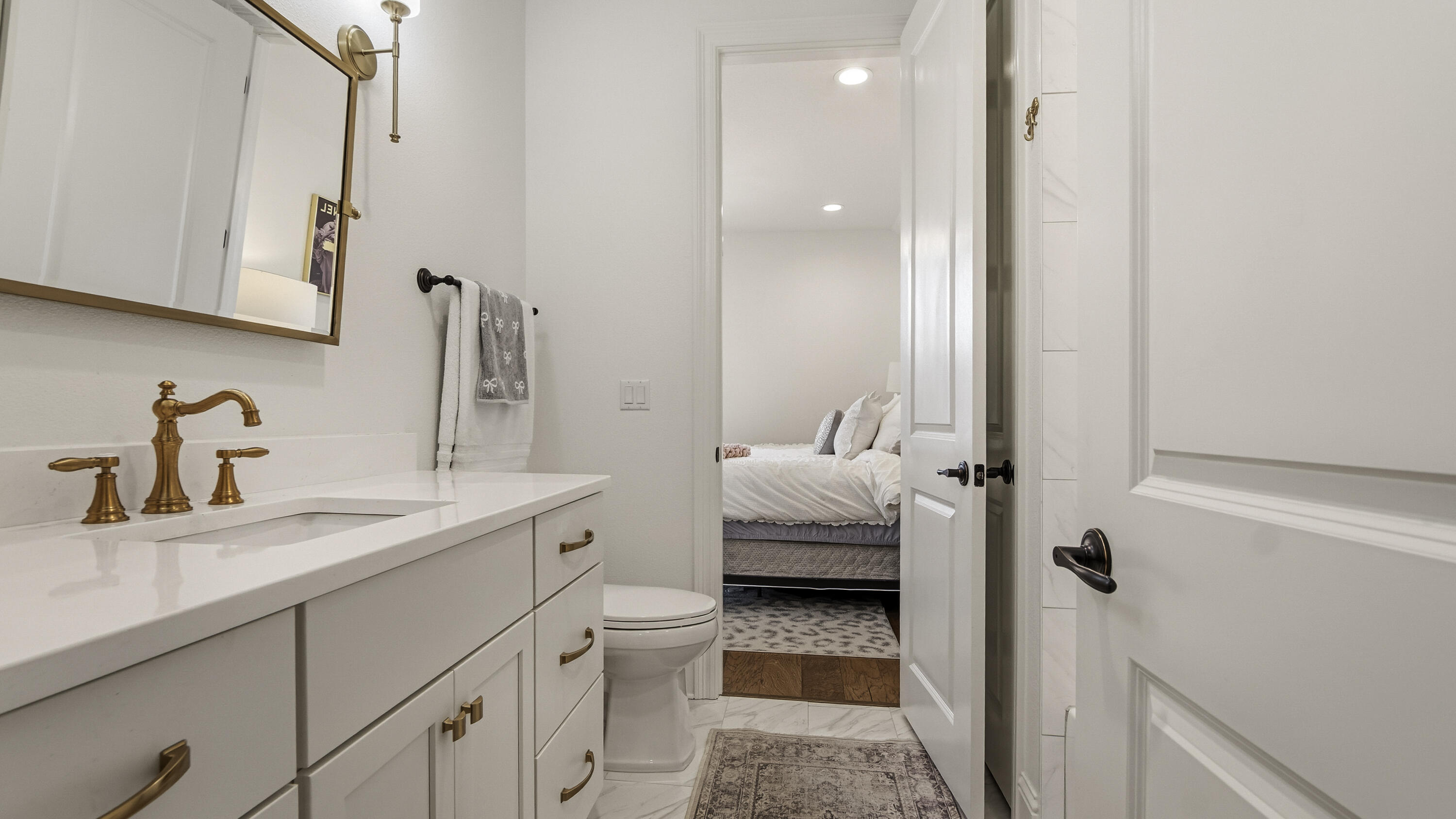 HAMMOCK BAY - Residential