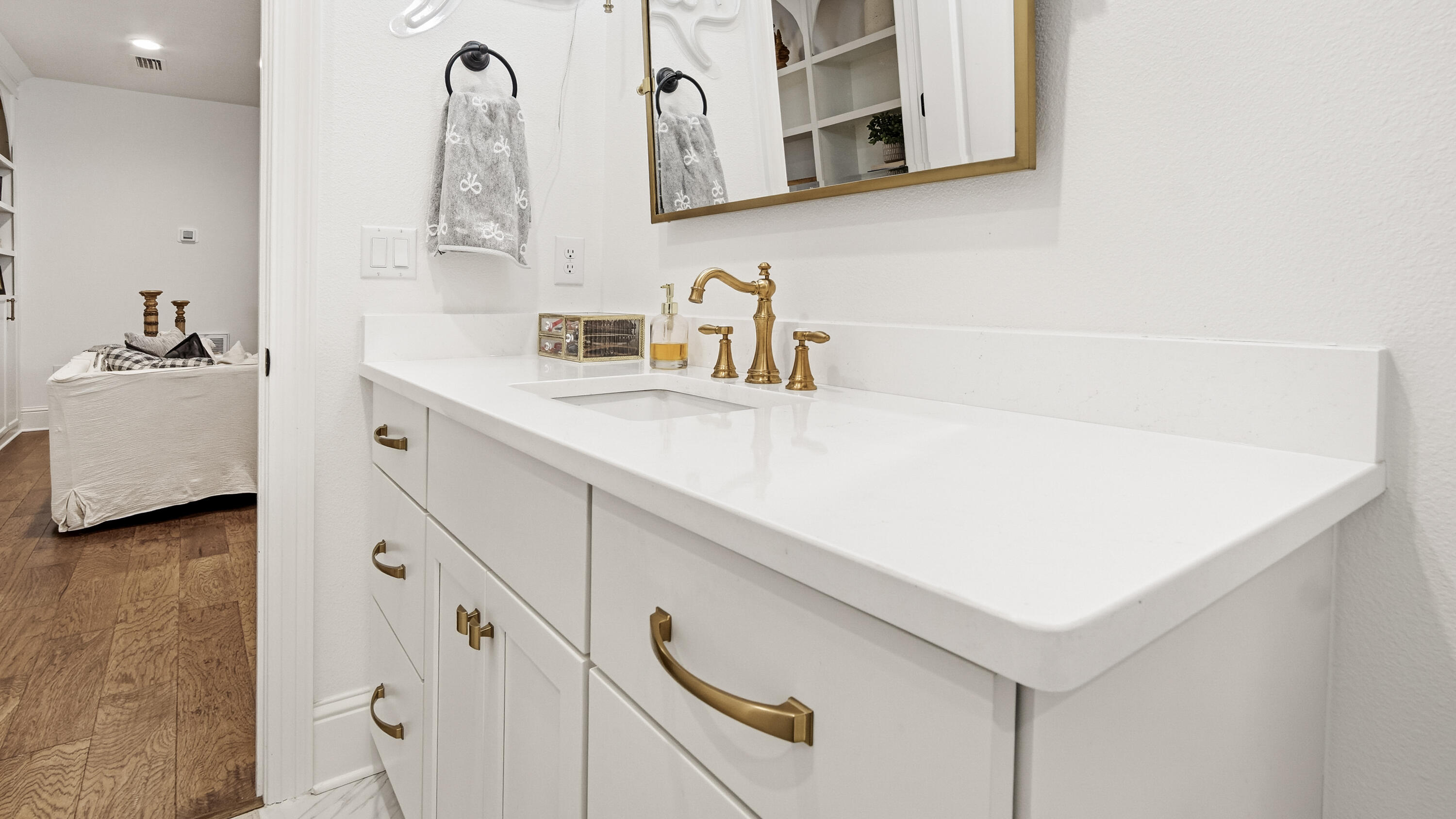 HAMMOCK BAY - Residential