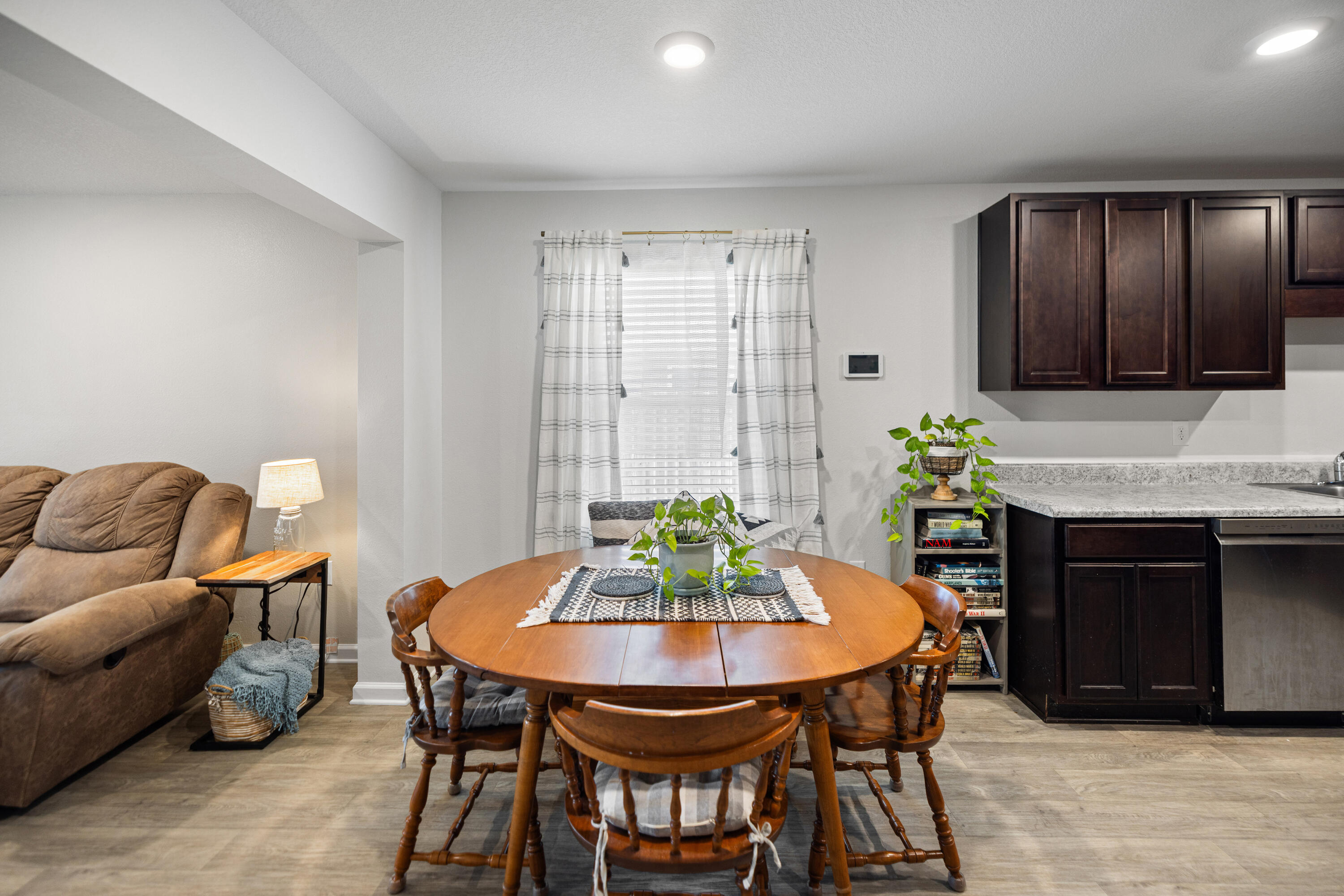 MANORS OF MAGNOLIA HILLS - Residential