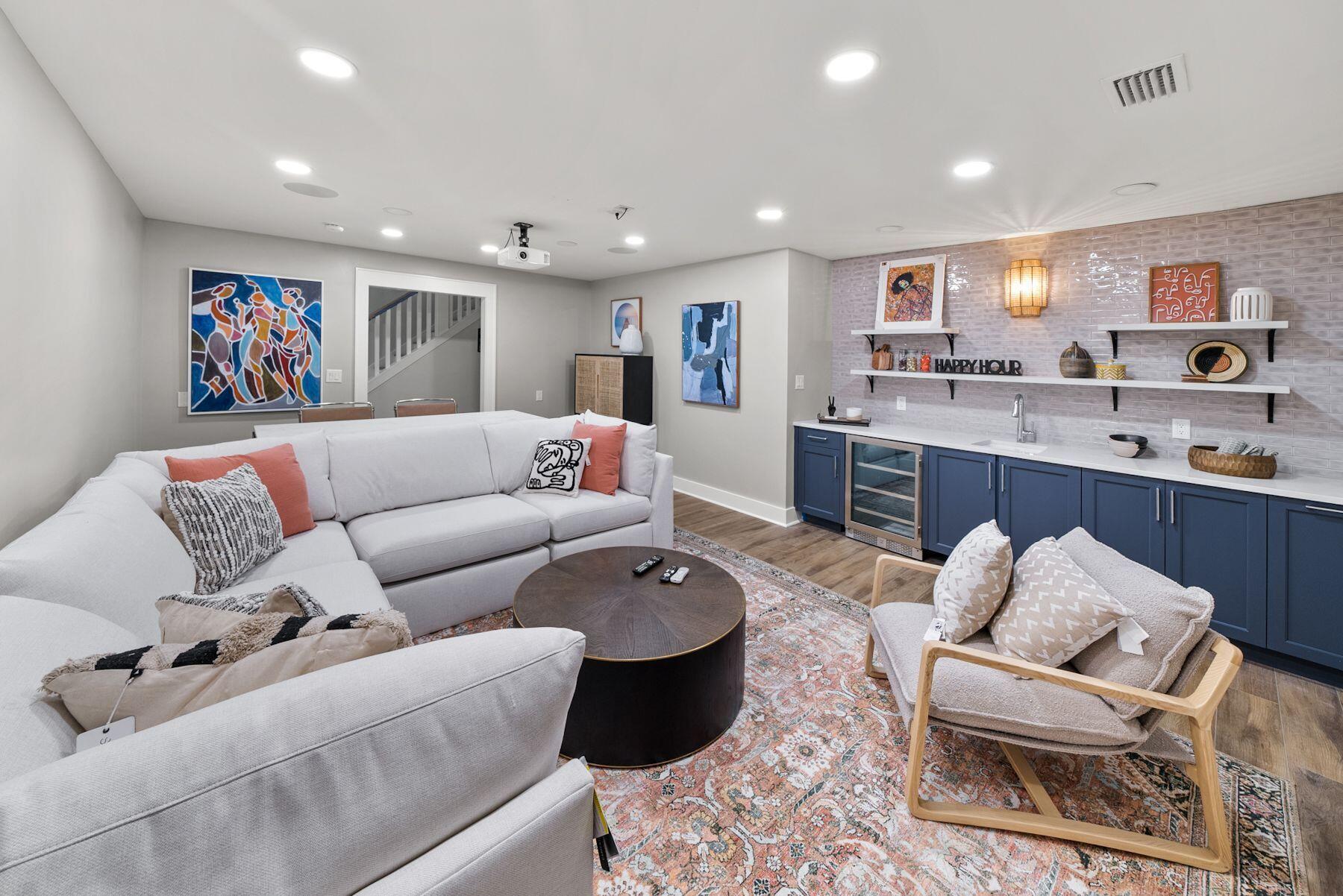 WARREN HEIGHTS - Residential