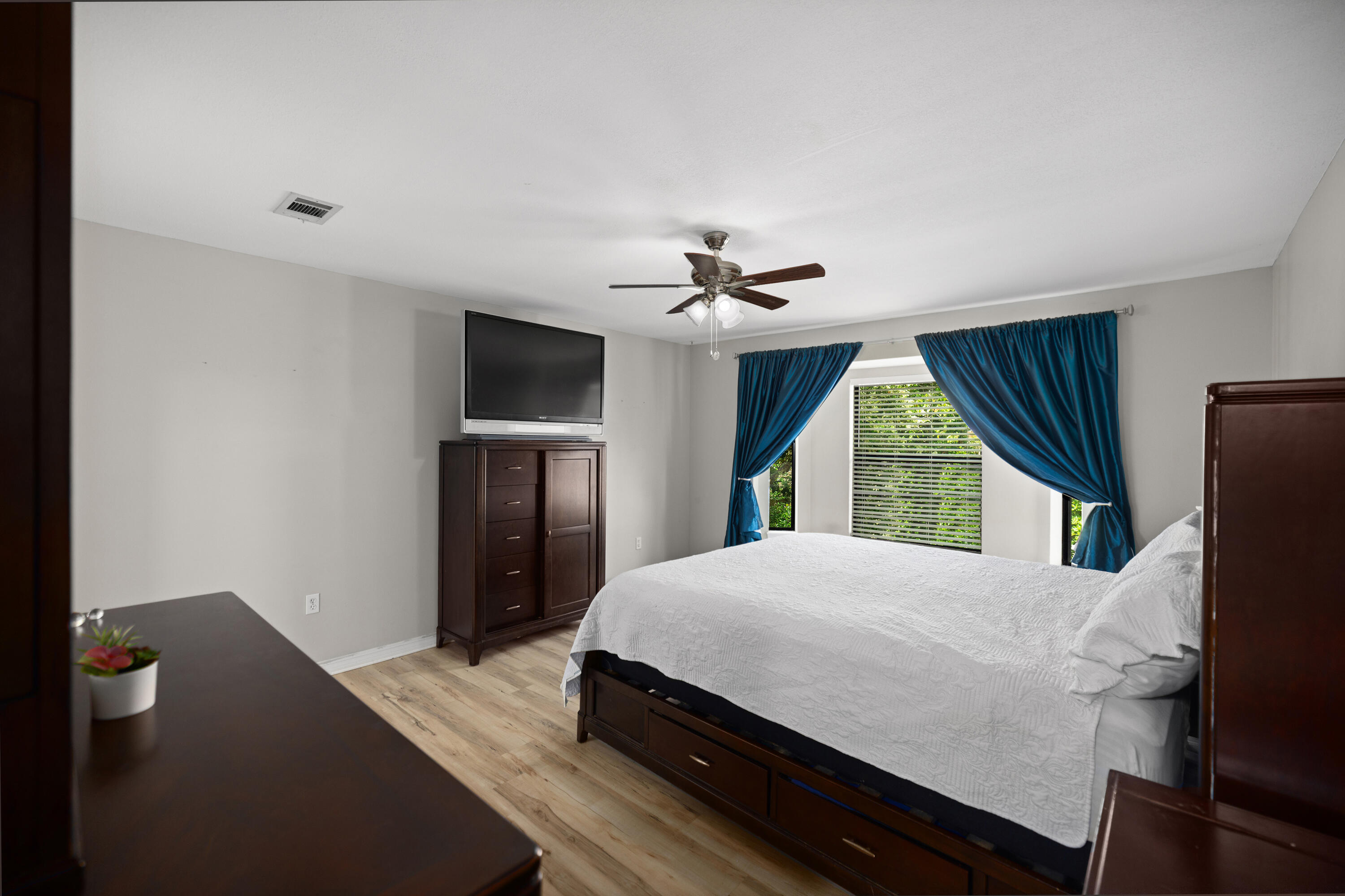 ROCKY BAYOU COUNTRY CLUB ESTATES 4 - Residential