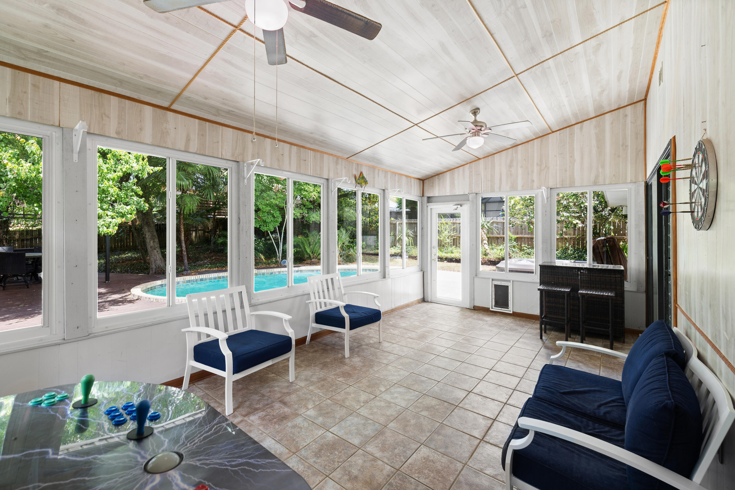 ROCKY BAYOU COUNTRY CLUB ESTATES 4 - Residential