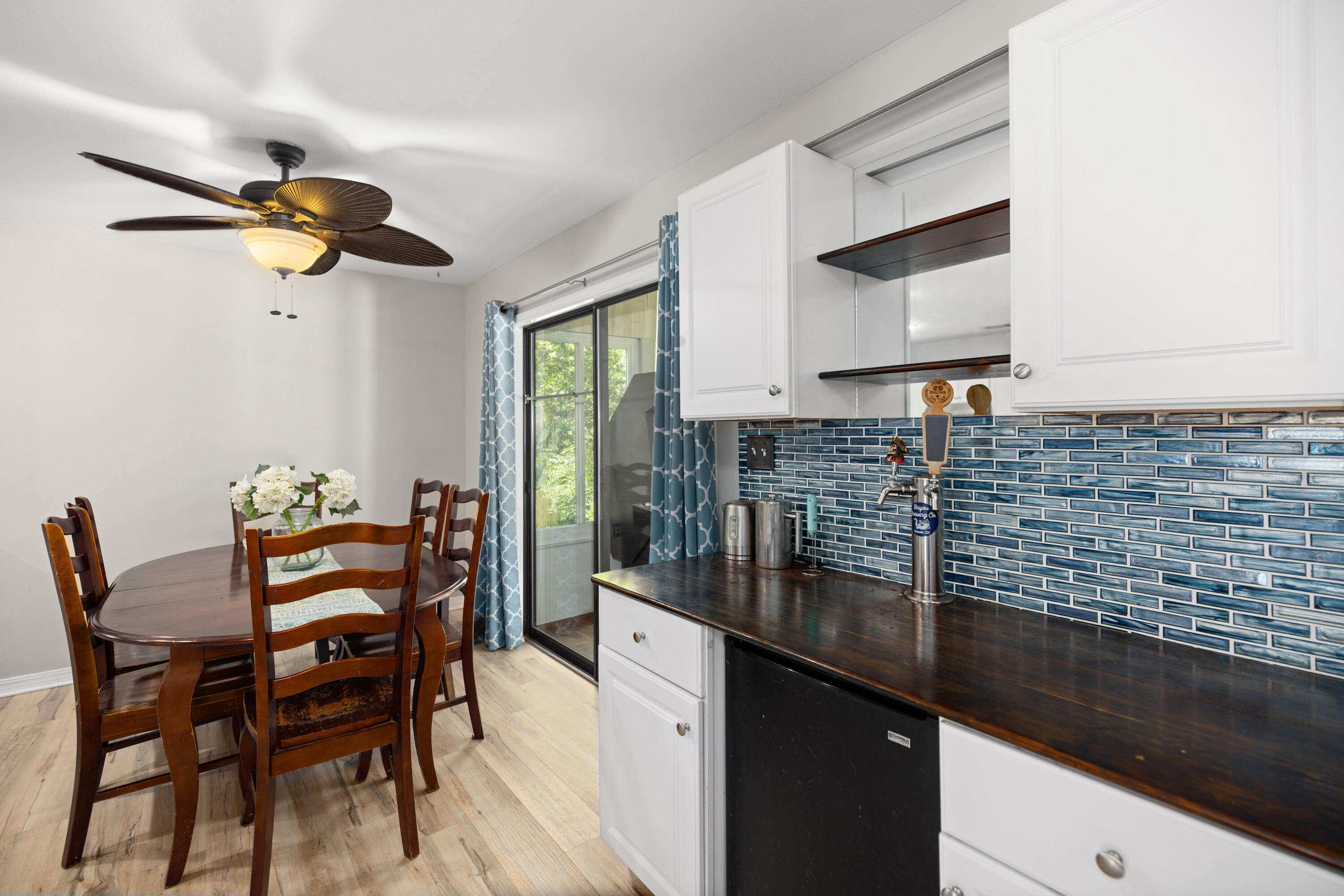 ROCKY BAYOU COUNTRY CLUB ESTATES 4 - Residential